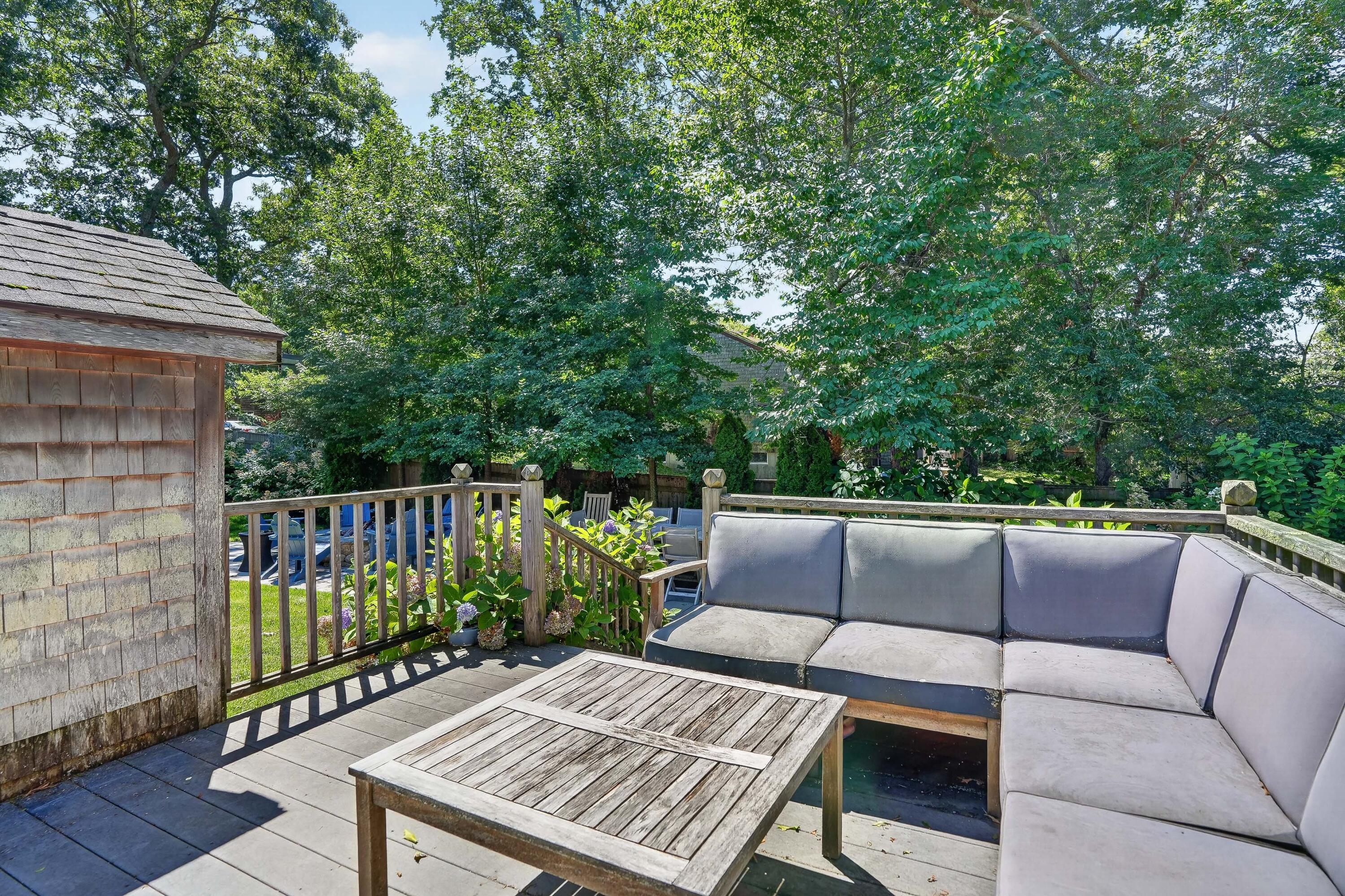 66 Hudson Avenue Property Photo 8