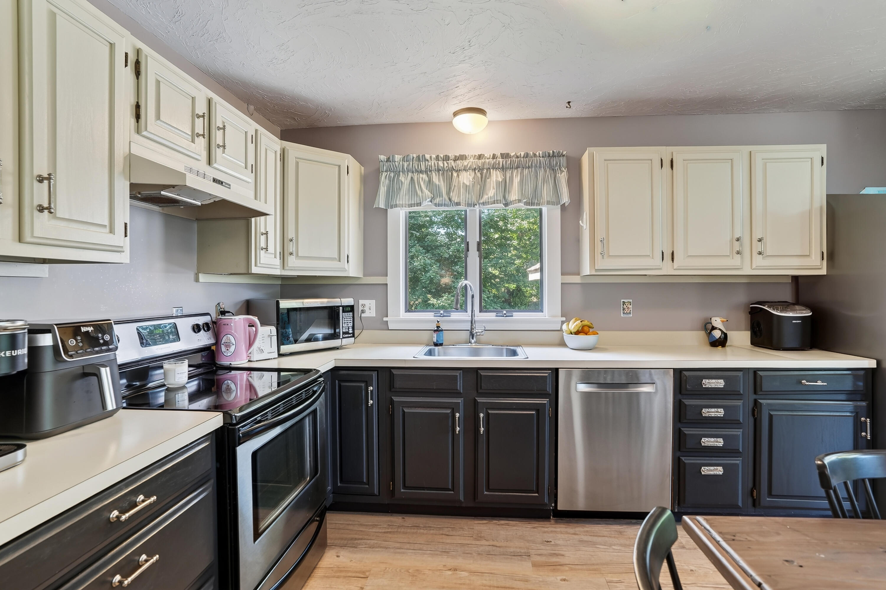 66 Hudson Avenue Property Photo 10