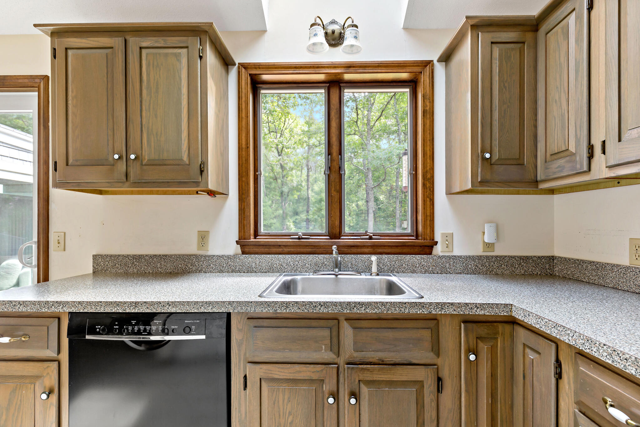 26 Quashnet Way Property Photo 8