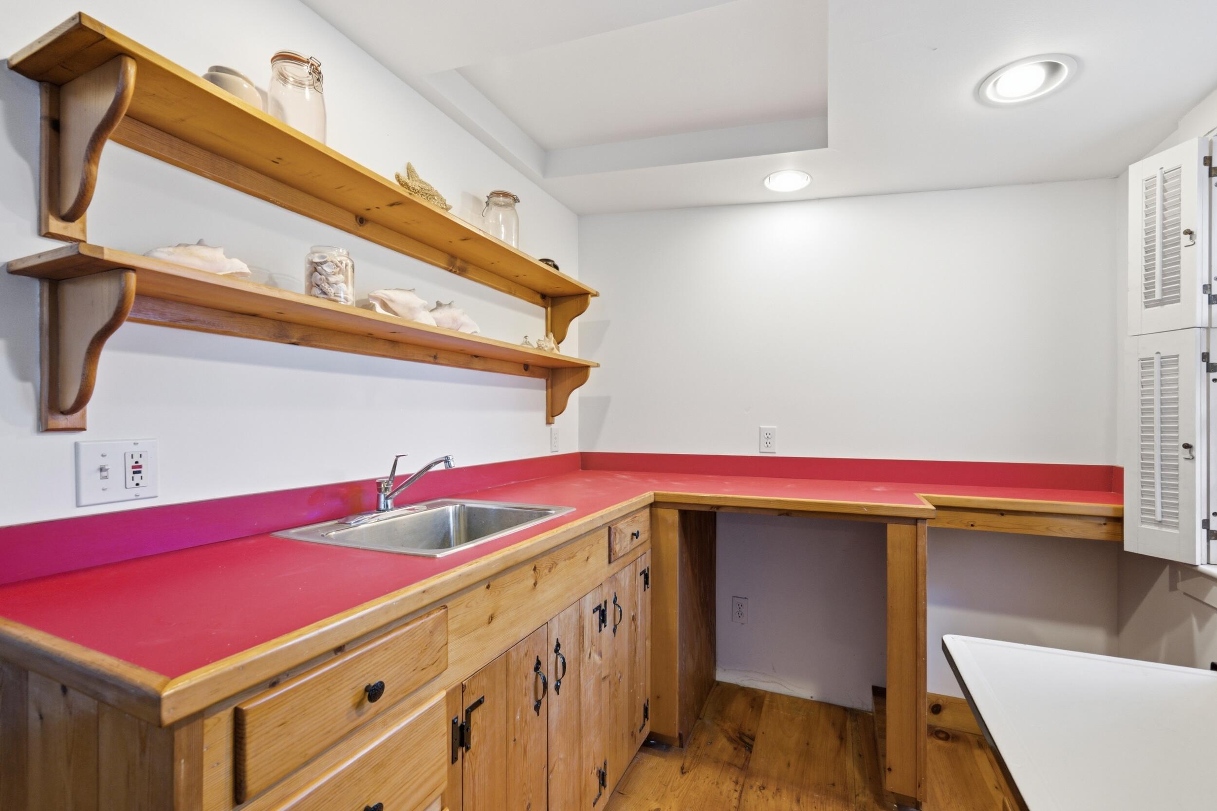 108 Queen Anne Road Property Photo 57