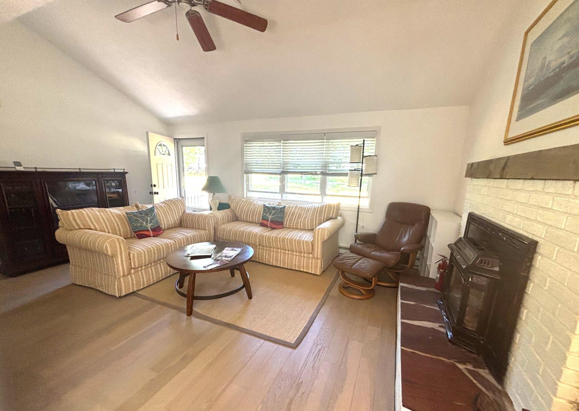 11 Stanley Street Property Photo 6