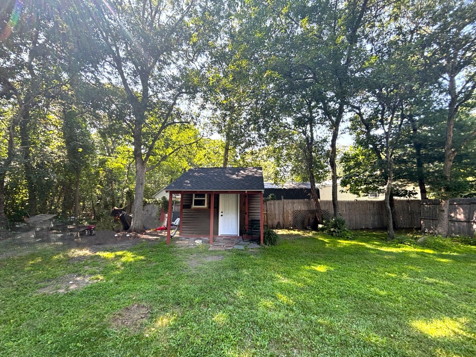 11 Stanley Street Property Photo 18
