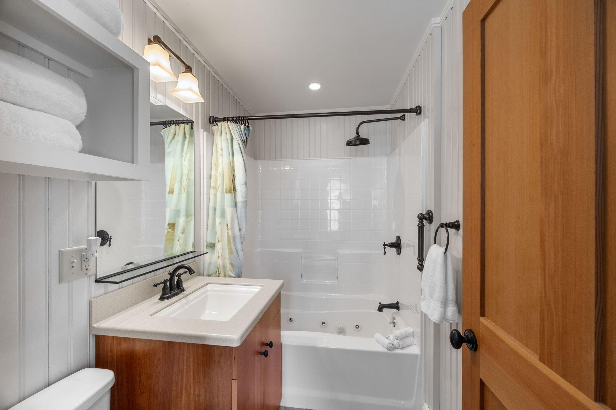 4 Atwood Avenue Unit 2 Property Photo 17