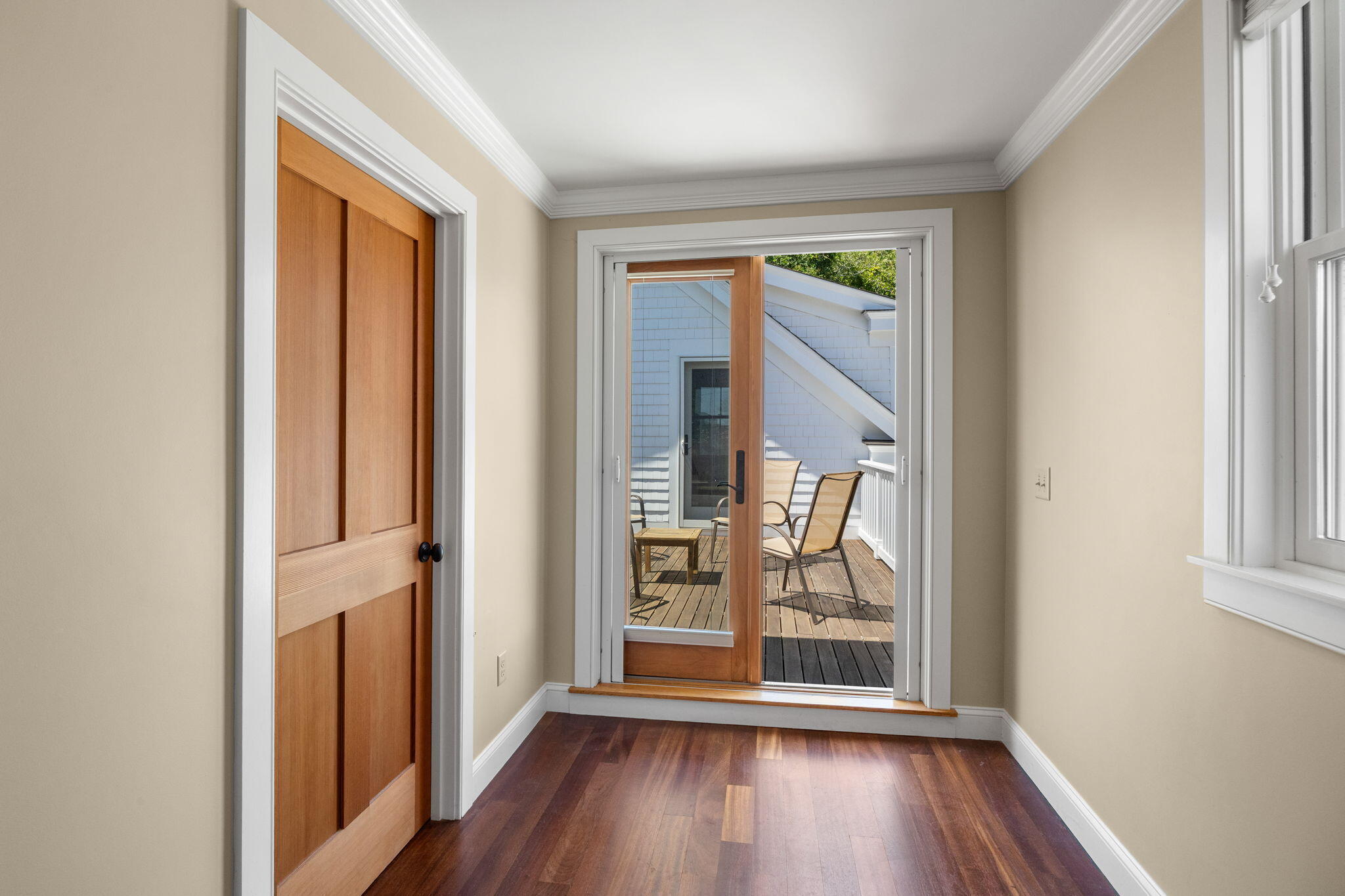 4 Atwood Avenue Unit 2 Property Photo 20
