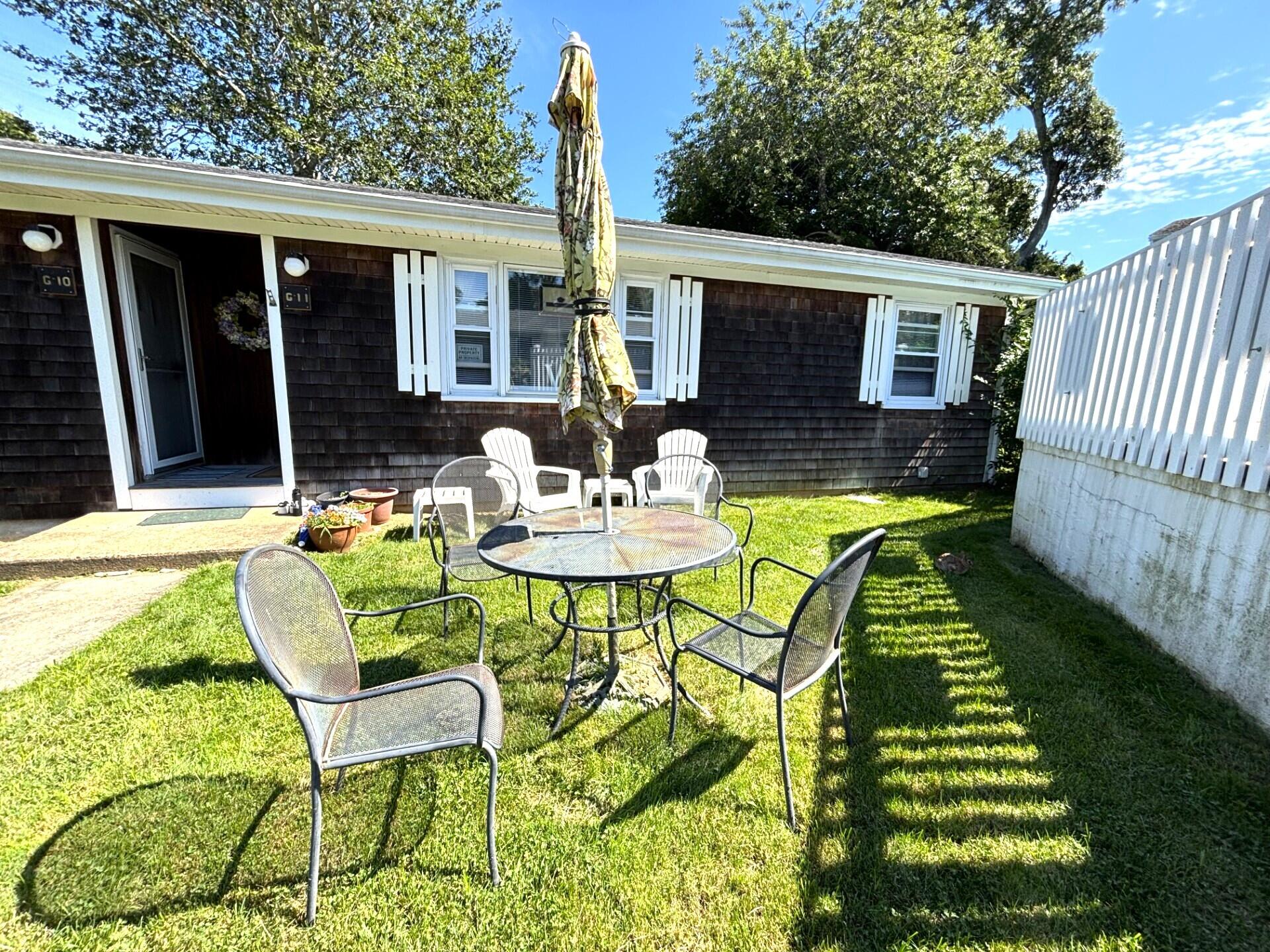 124 Skiff Avenue Unit 11 Property Photo 1