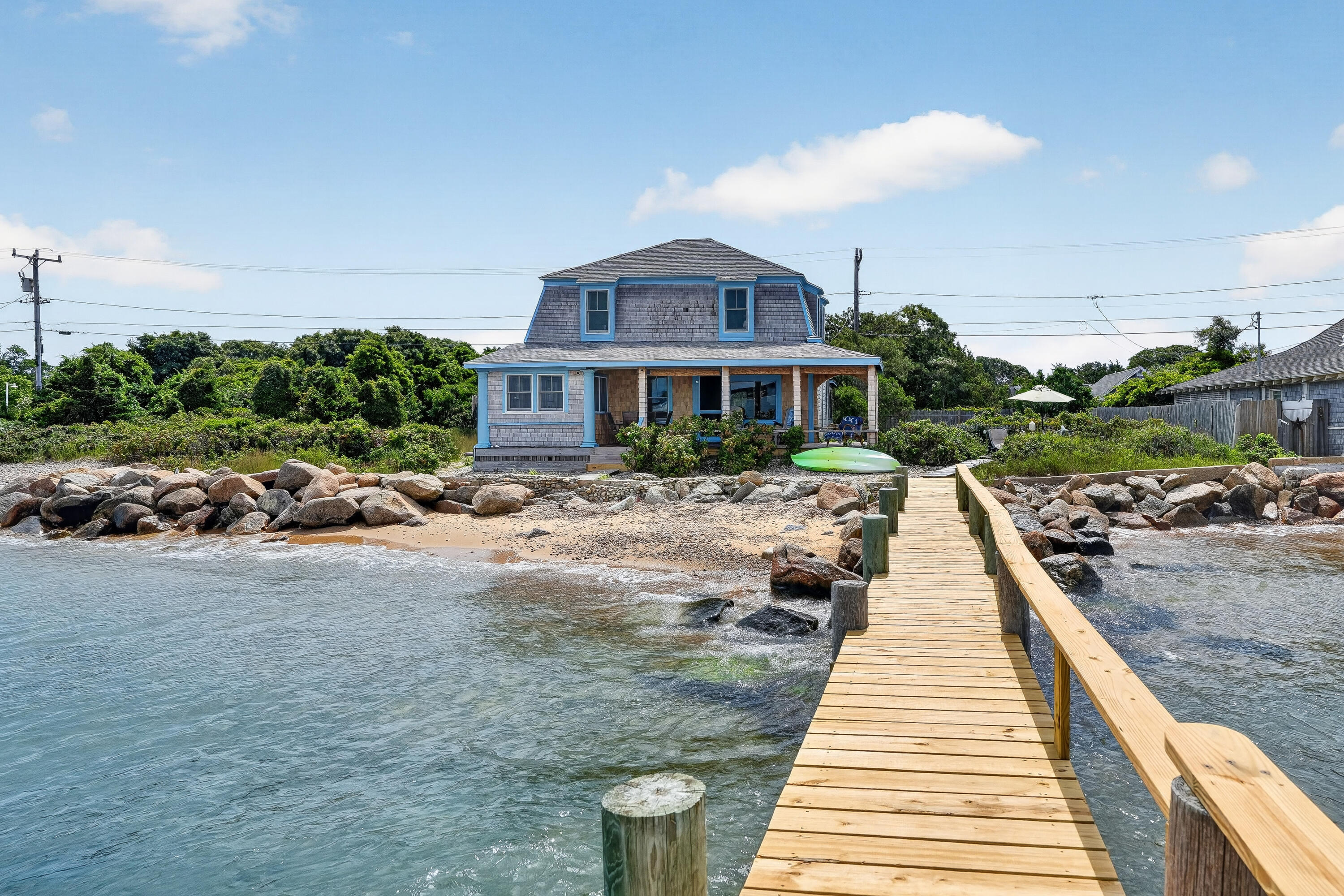 27 Beach Road Property Photo 1