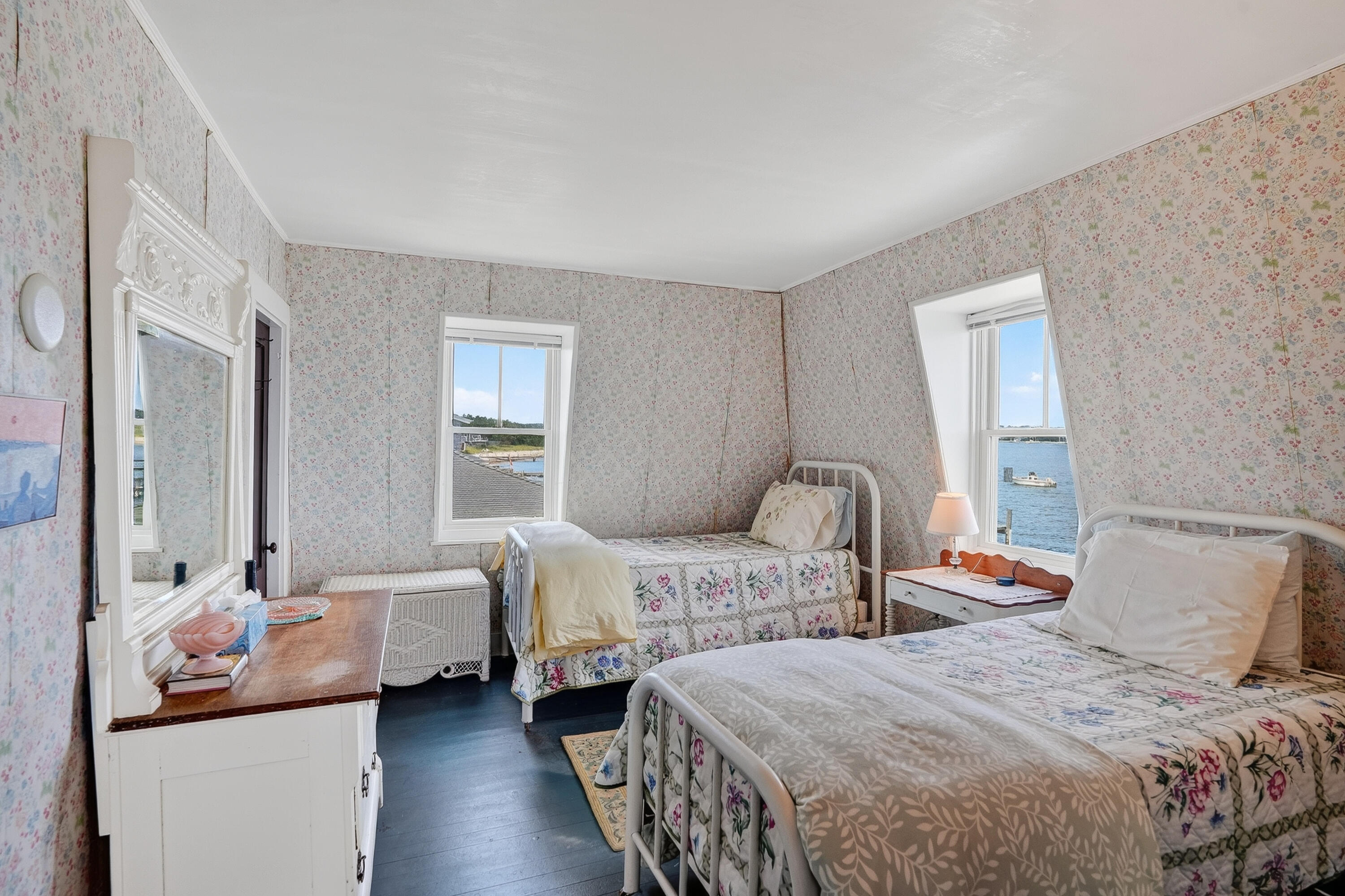 27 Beach Road Property Photo 15