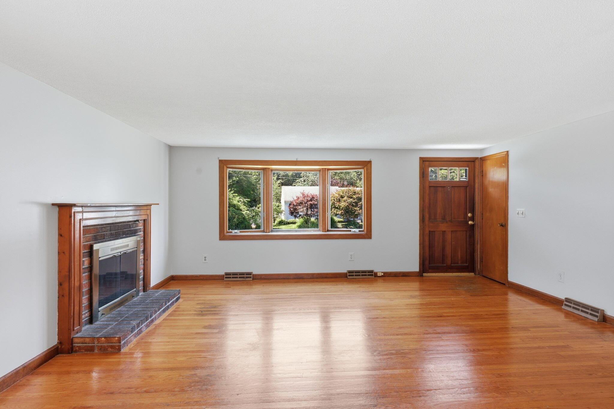52 Arrowhead Drive Property Photo 19