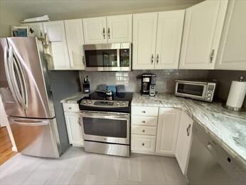 605 White Cliff Drive Unit 605 Property Photo 6