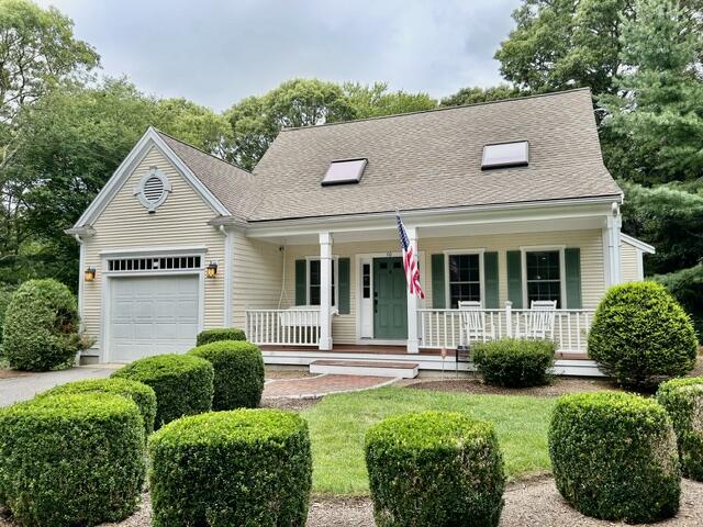 10 Lawton Lane Property Photo 1