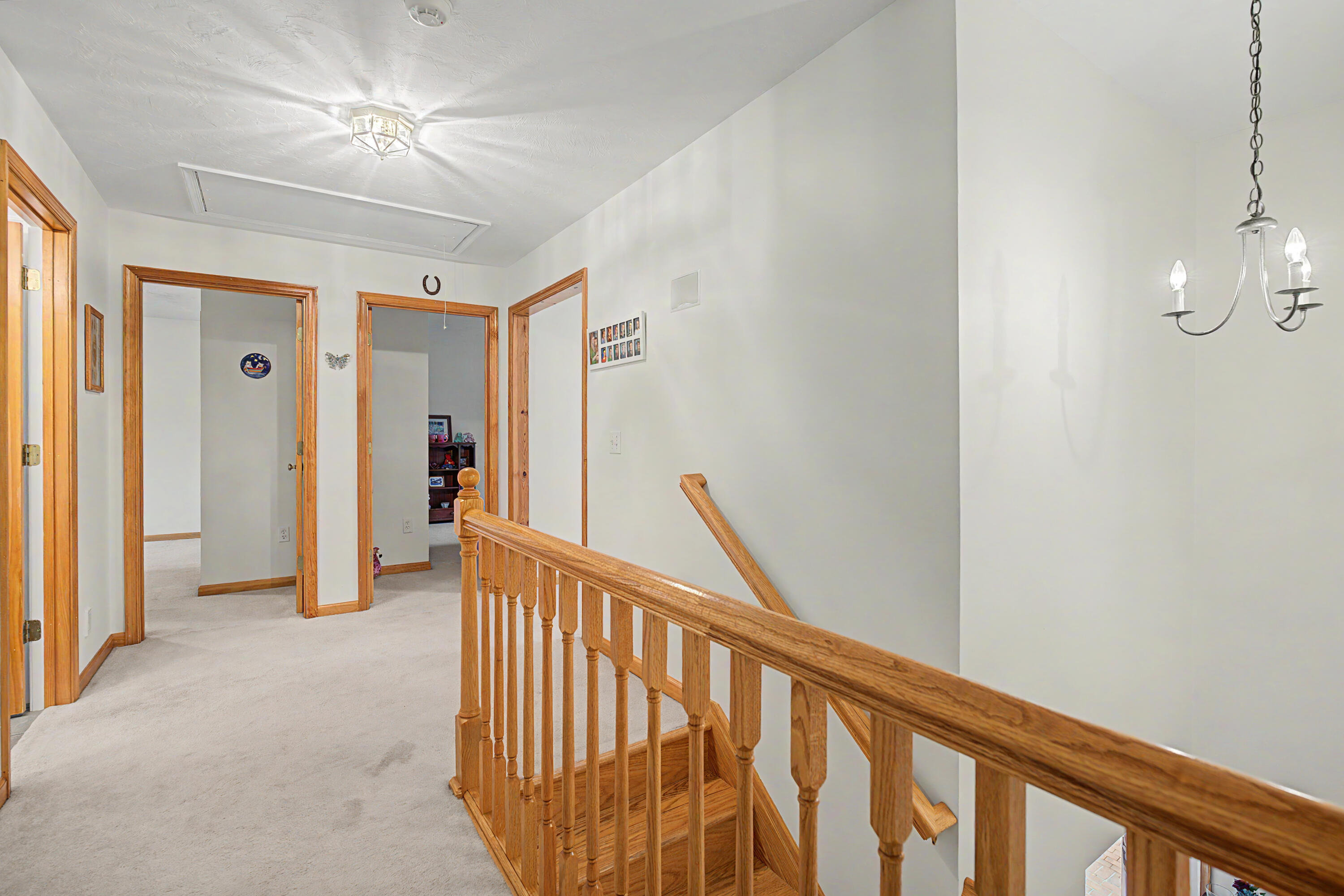 12 Gordon Lane Property Photo 13