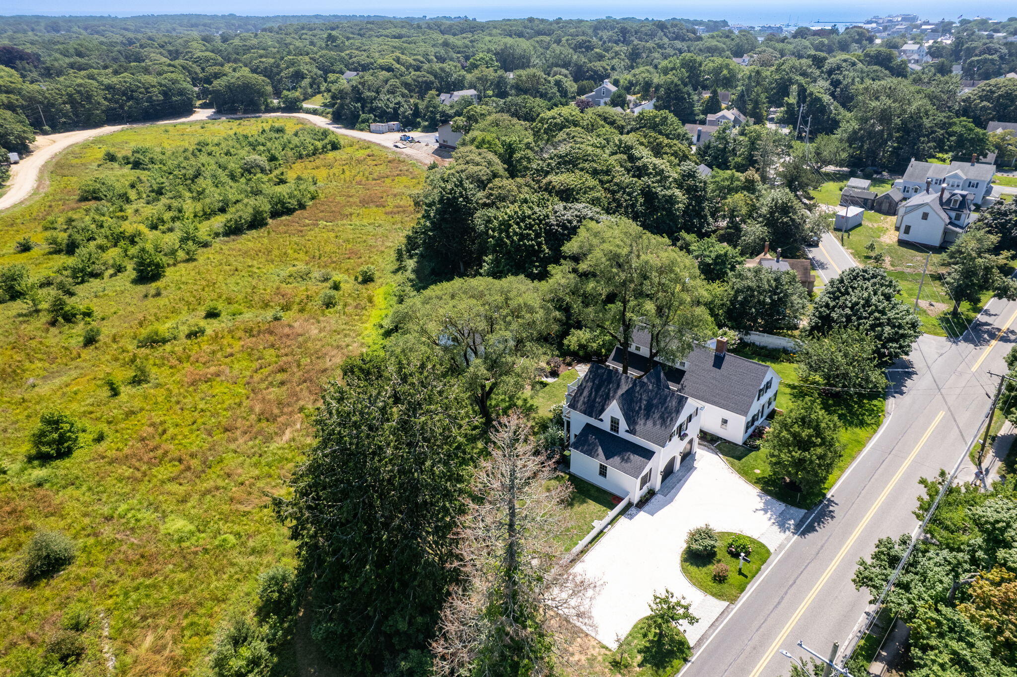 141 Bank Street Property Photo 50