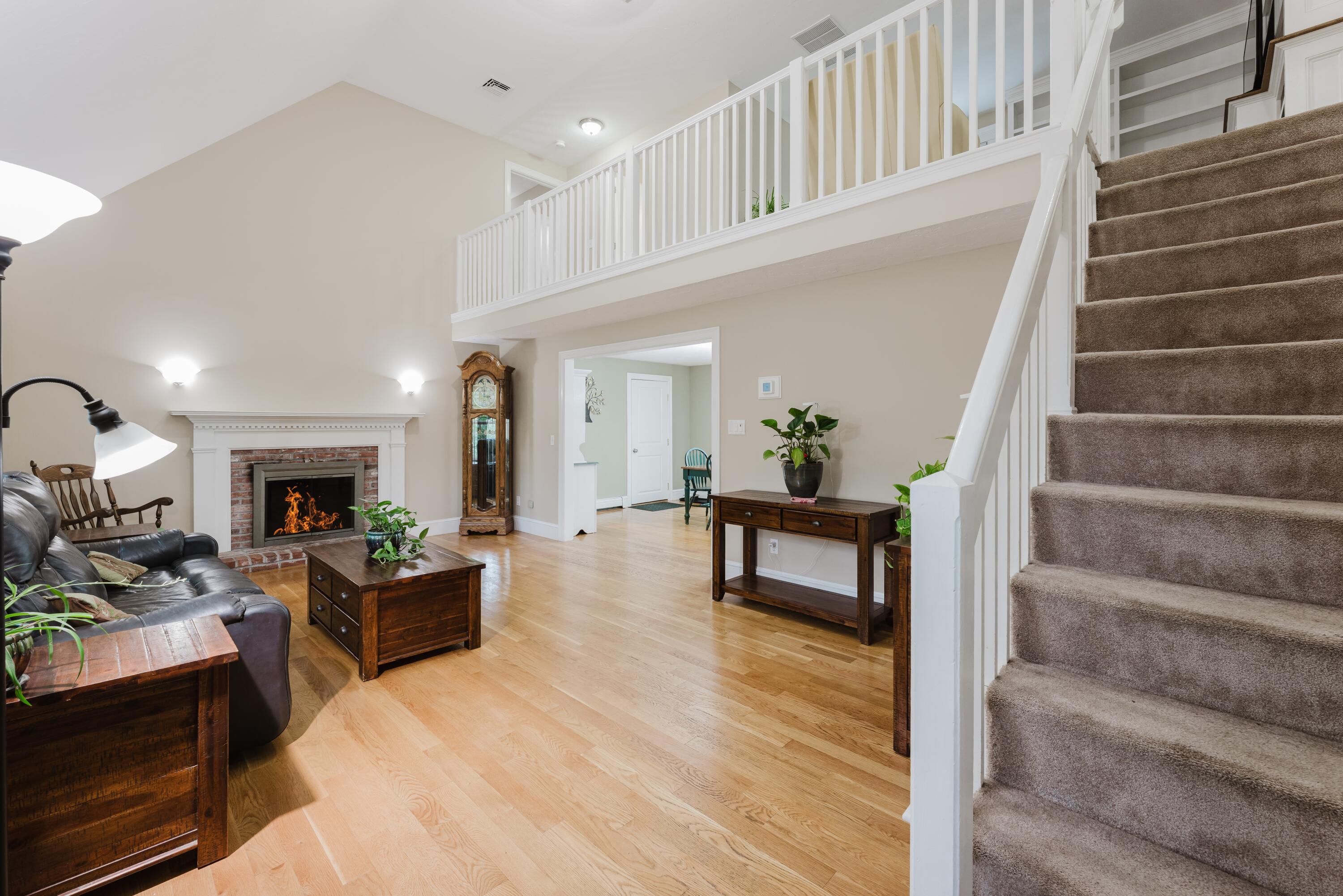 289 Quaker Meetinghouse Road Property Photo 4
