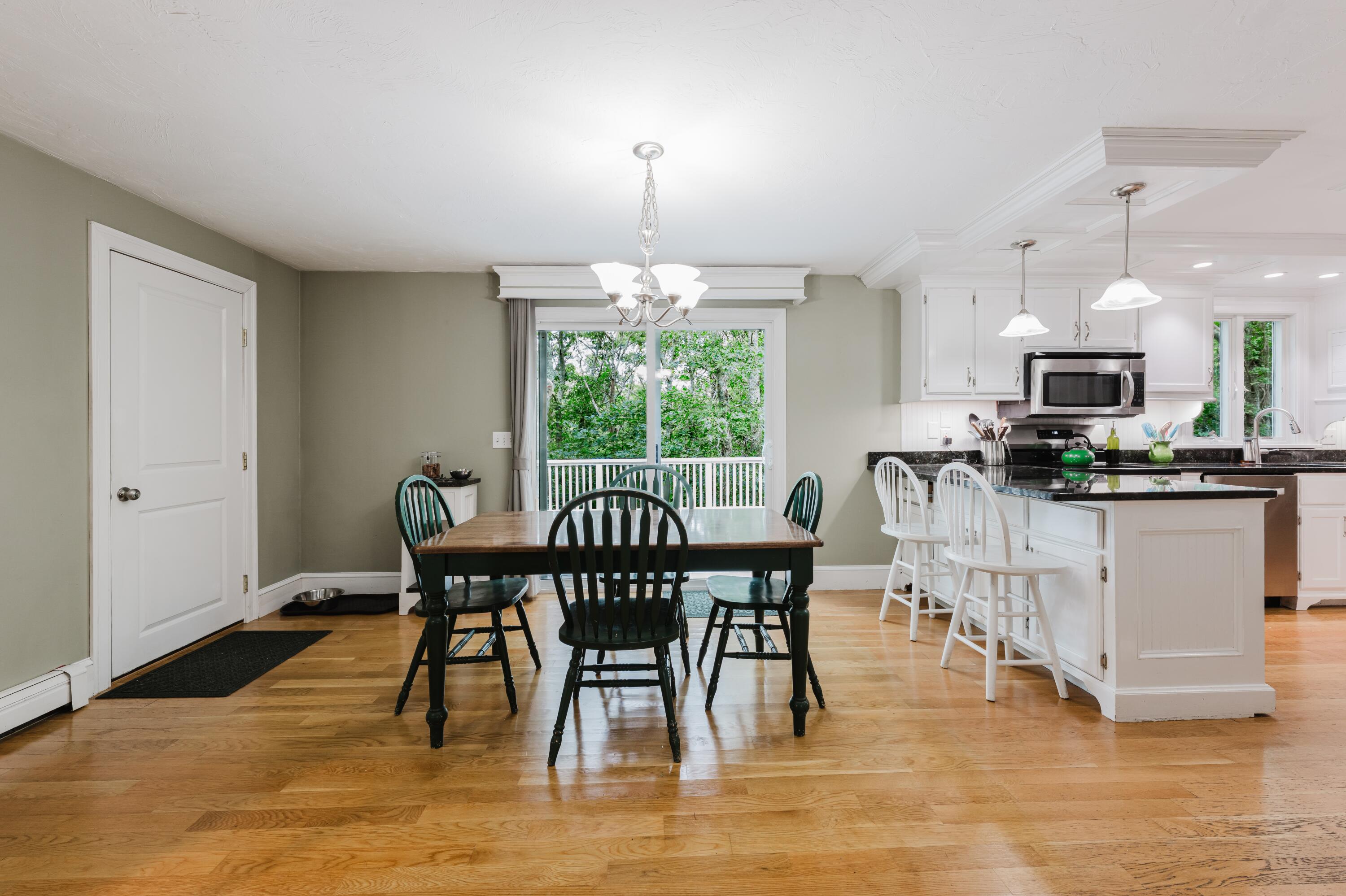 289 Quaker Meetinghouse Road Property Photo 7