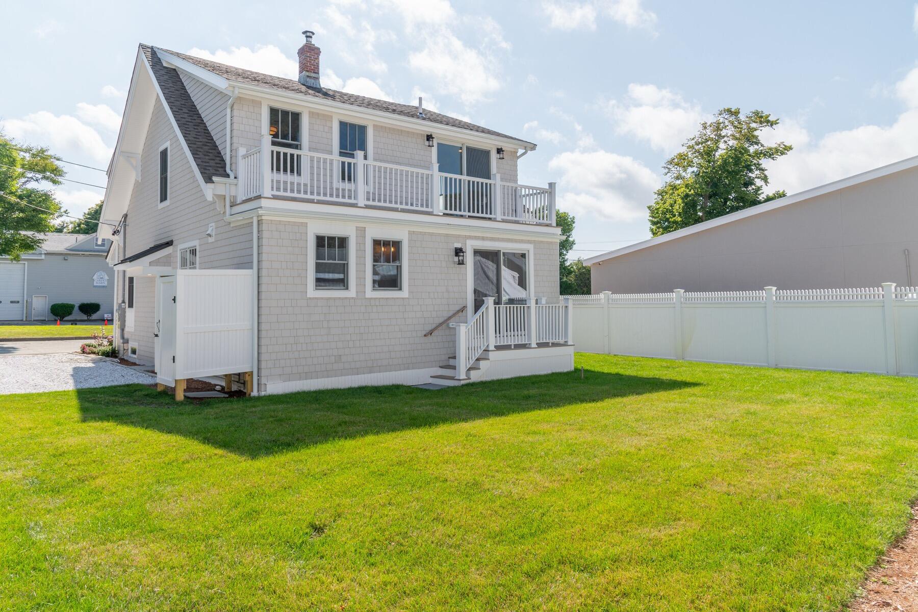 10 Vesper Avenue Property Photo 10