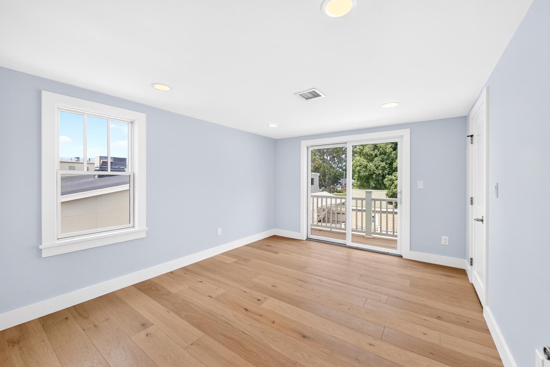 10 Vesper Avenue Property Photo 42