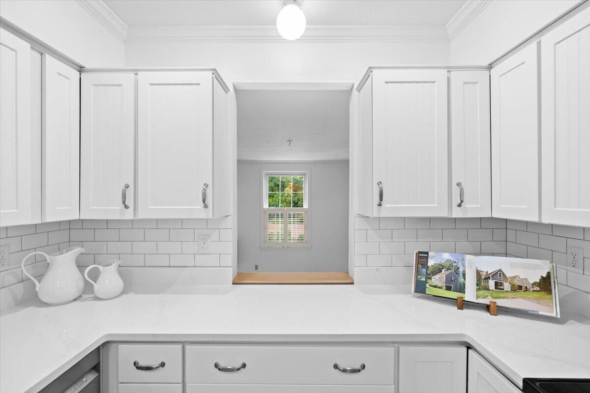 3512 Main Street Apt 3 Property Photo 14