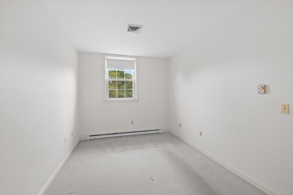 3512 Main Street Apt 3 Property Photo 23