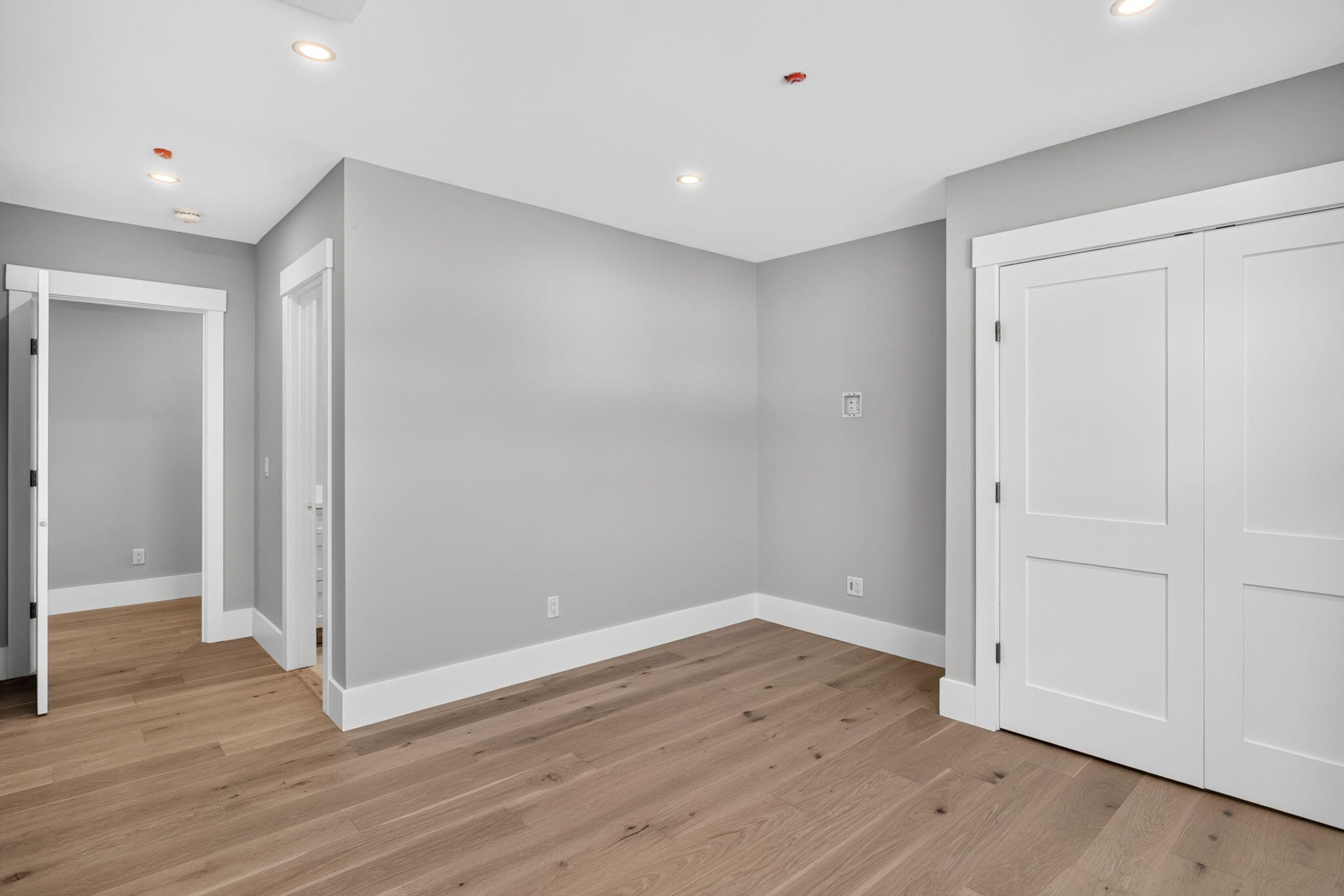 533 Woods Hole Road Unit E101 Property Photo 19
