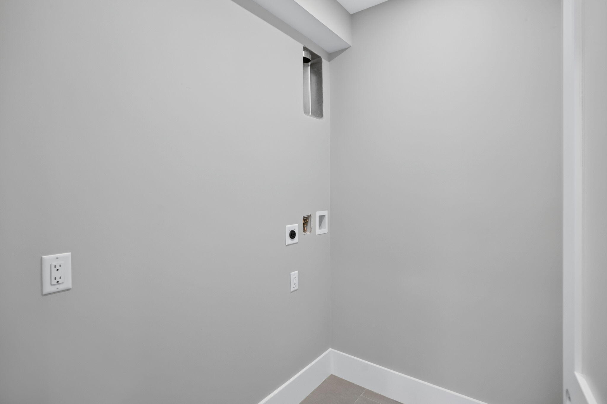 533 Woods Hole Road Unit E101 Property Photo 21