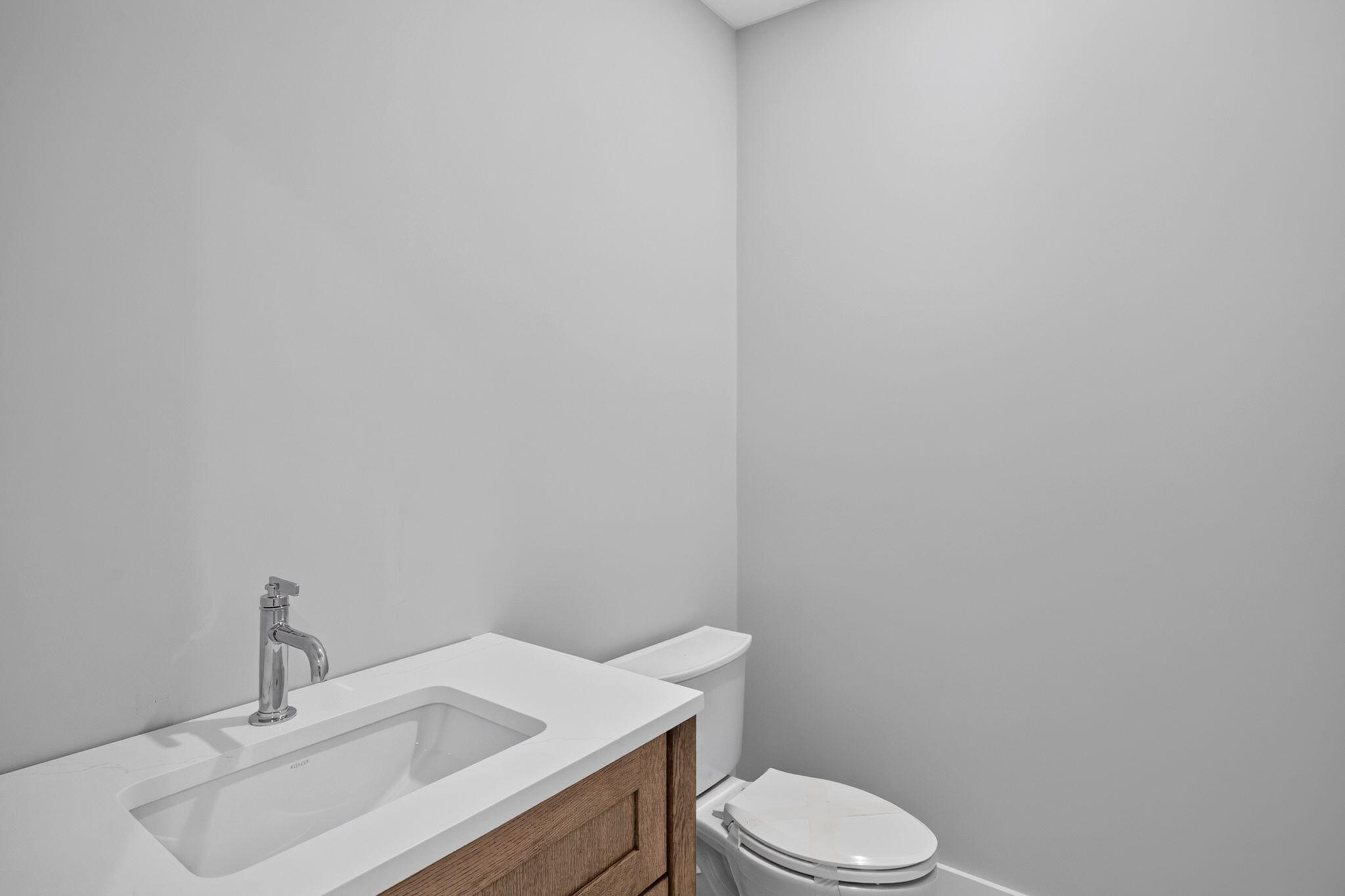 533 Woods Hole Road Unit E101 Property Photo 22