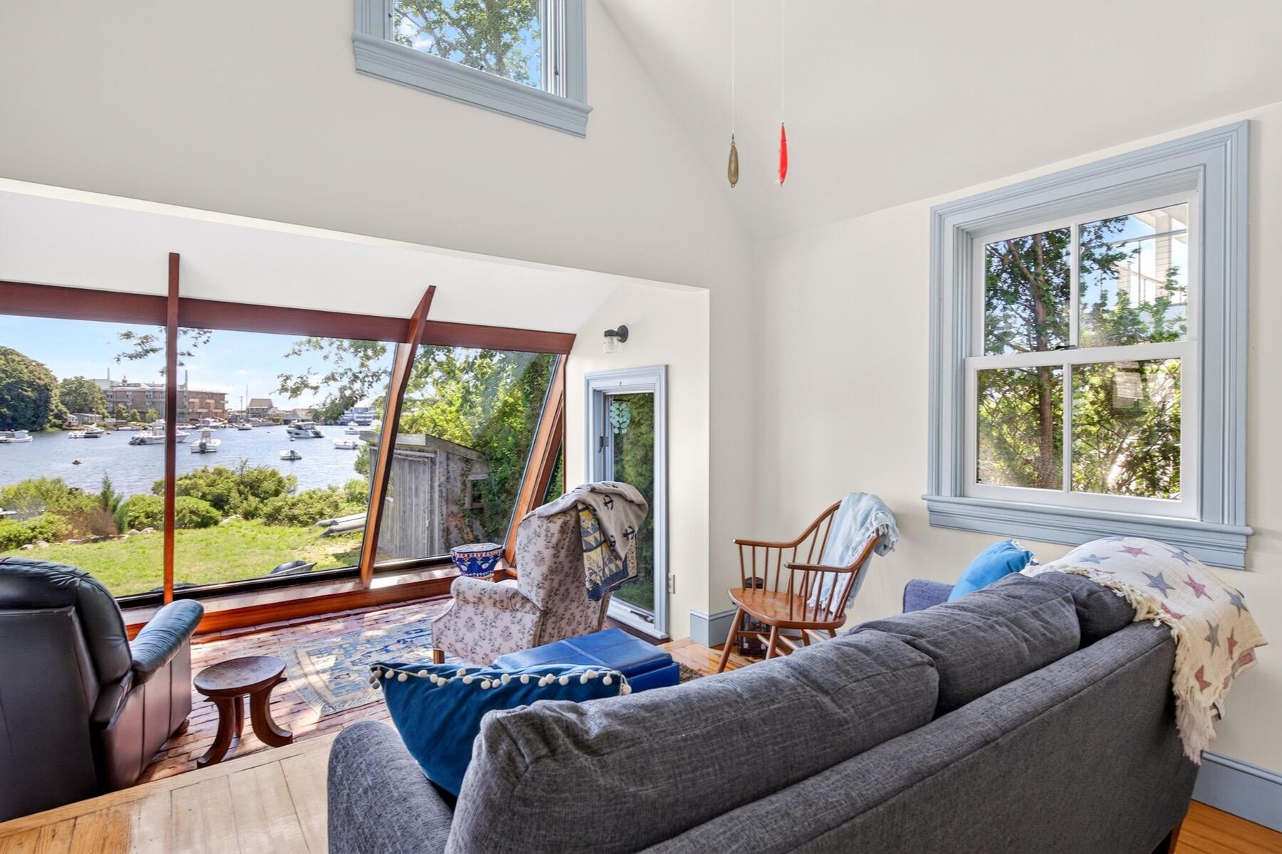 16 Millfield Street Property Photo 17