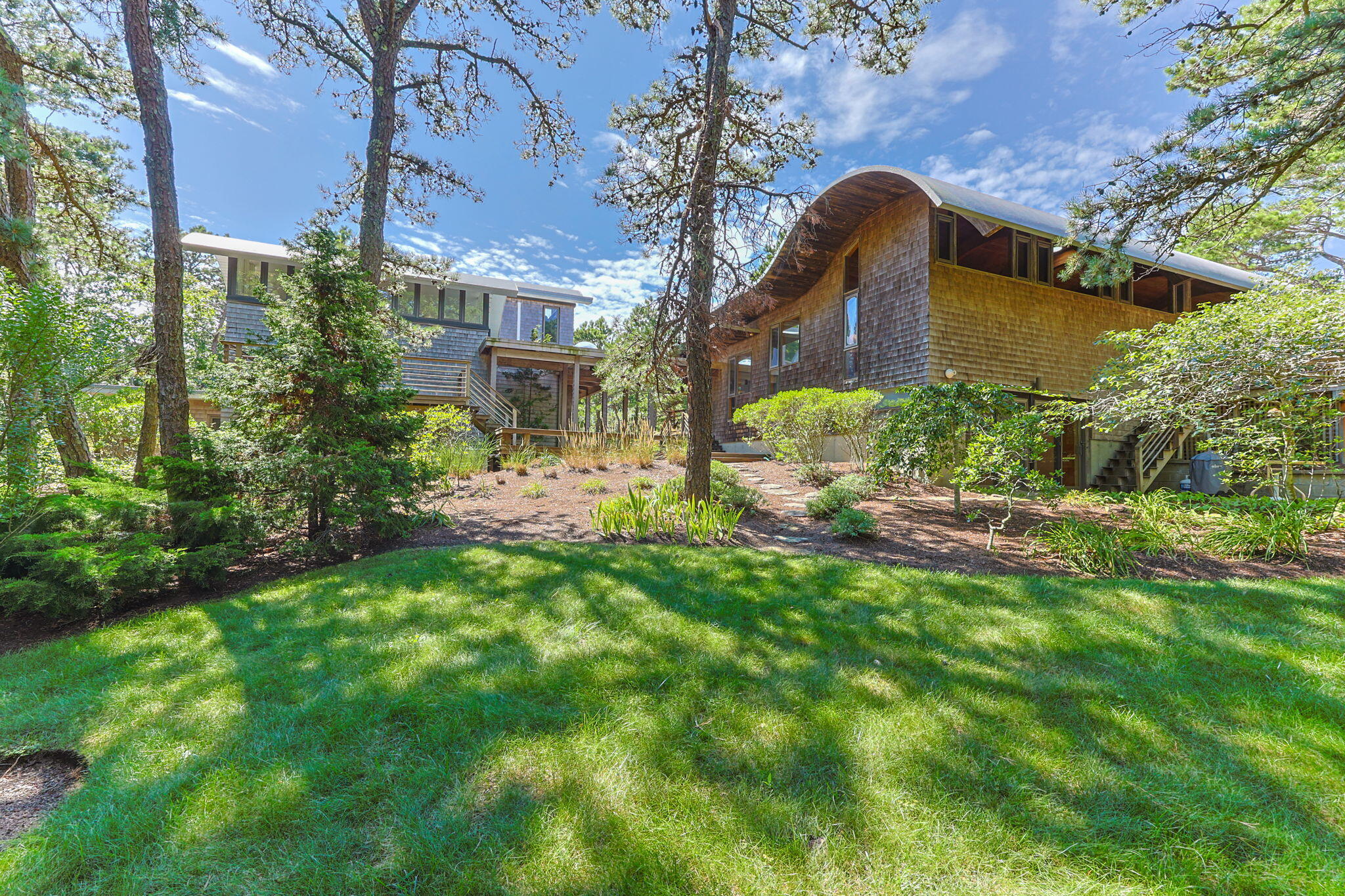 195 King Phillip Road Property Photo 1
