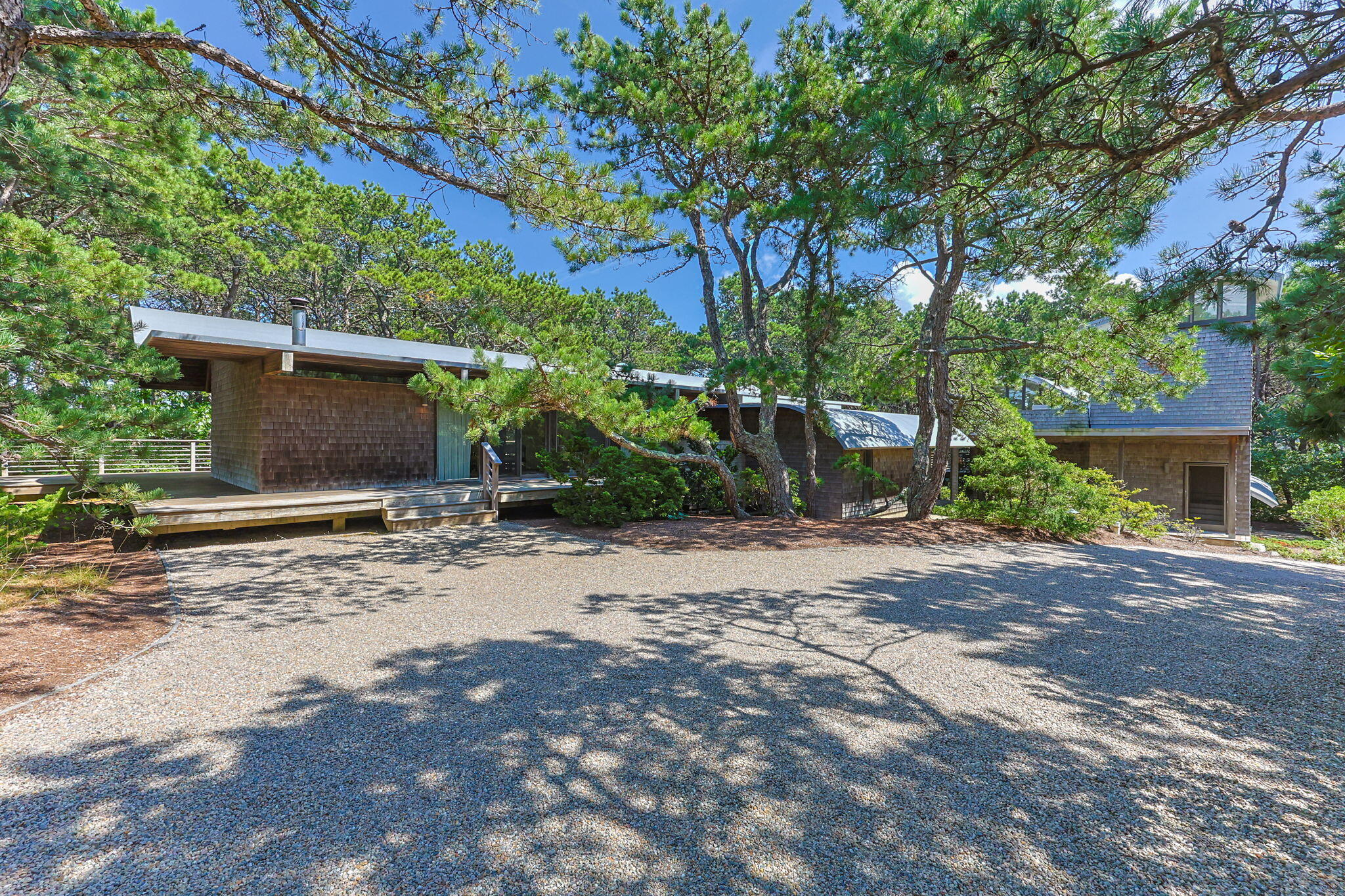 195 King Phillip Road Property Photo 13