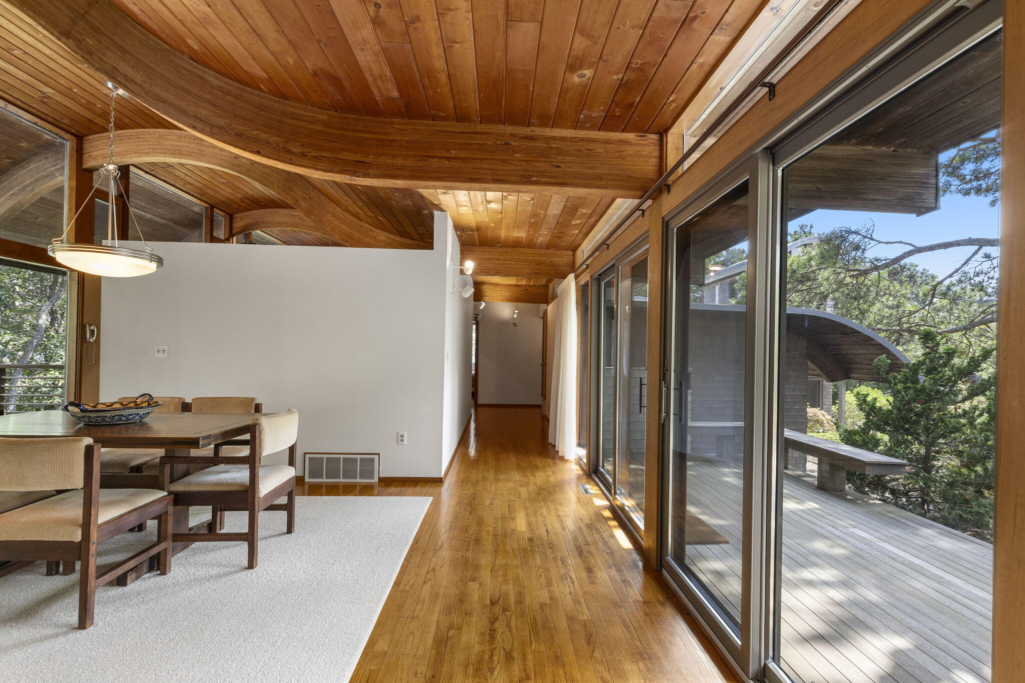 195 King Phillip Road Property Photo 14