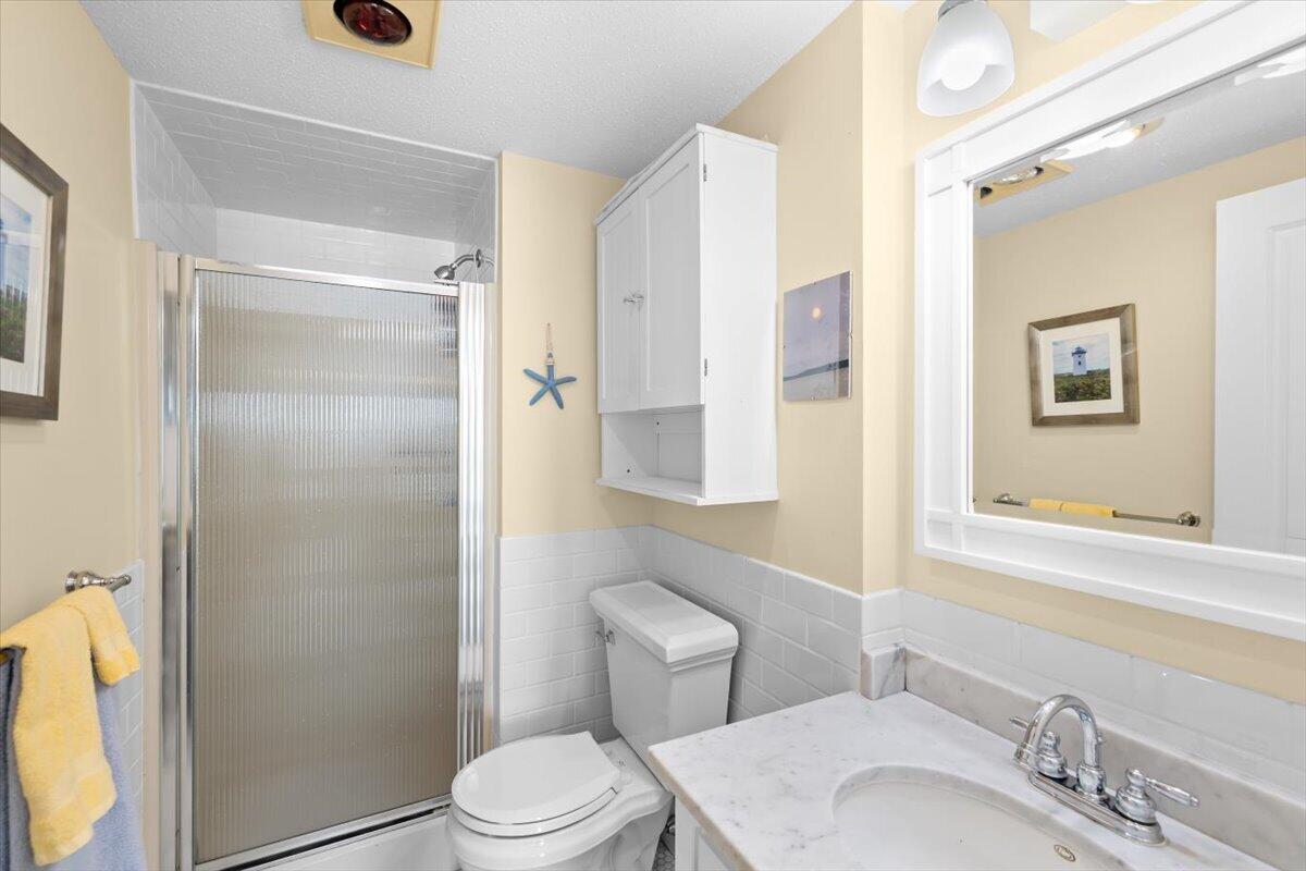 501 Commercial Street Unit 2c Property Photo 16