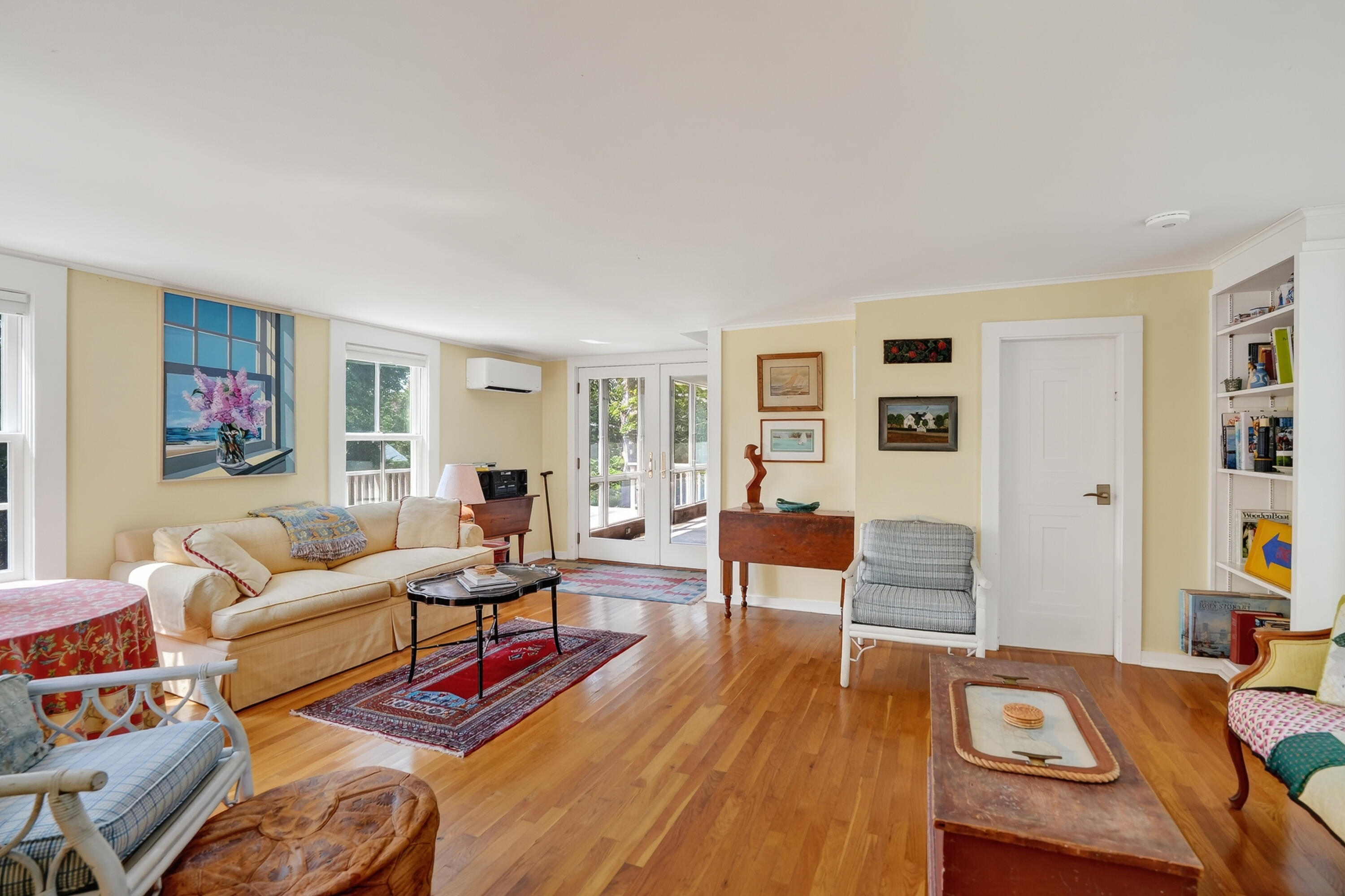 88 Franklin Street Property Photo 9