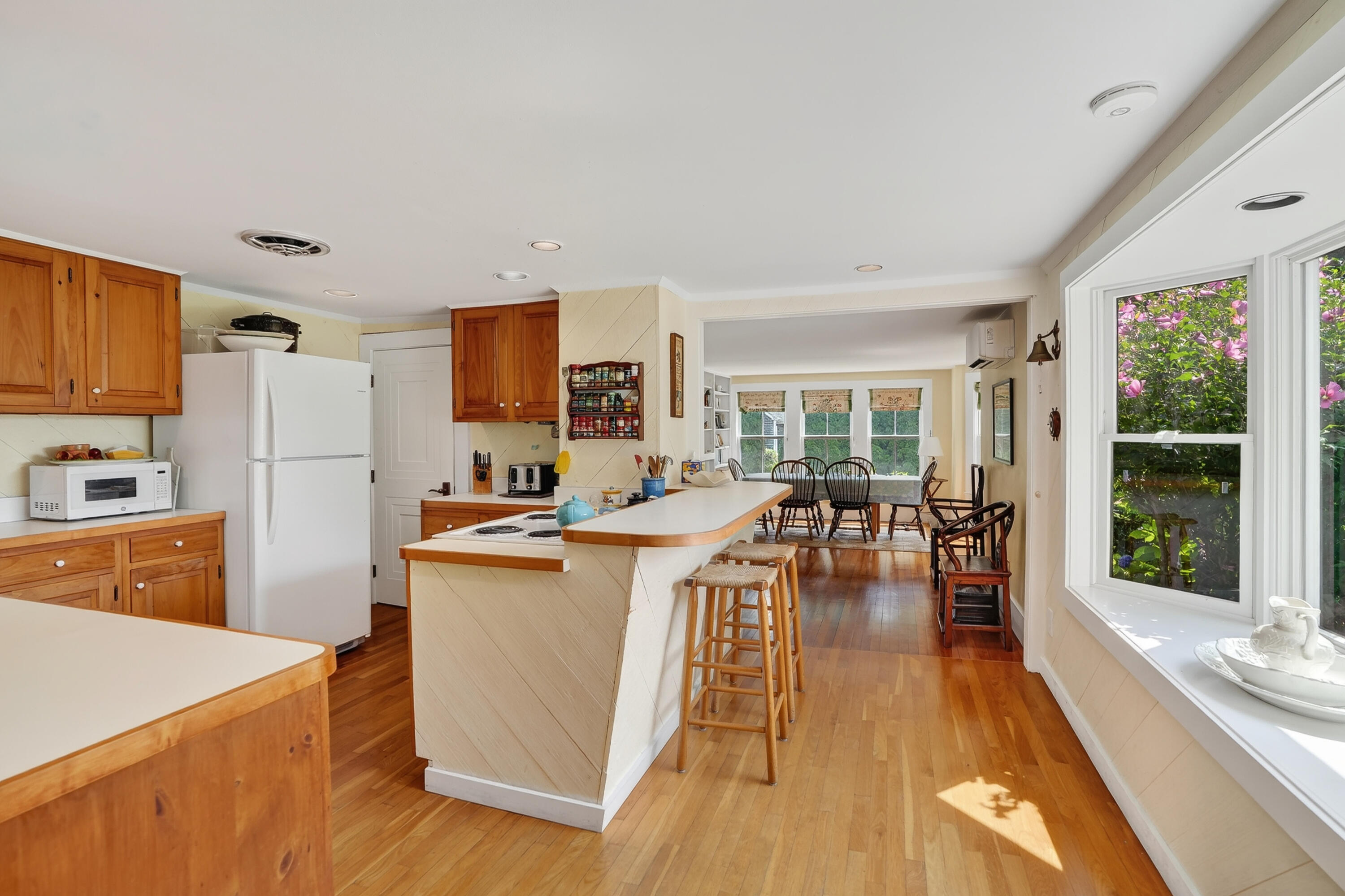 88 Franklin Street Property Photo 14