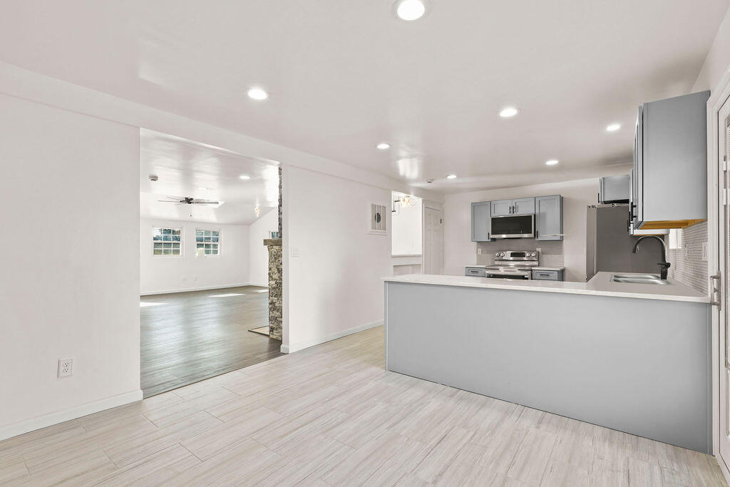 5 Trenton Street Property Photo 7