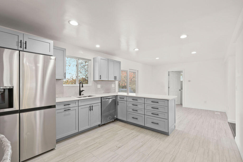 5 Trenton Street Property Photo 10
