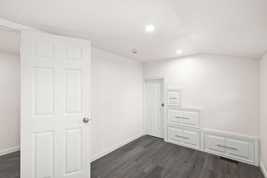 5 Trenton Street Property Photo 19