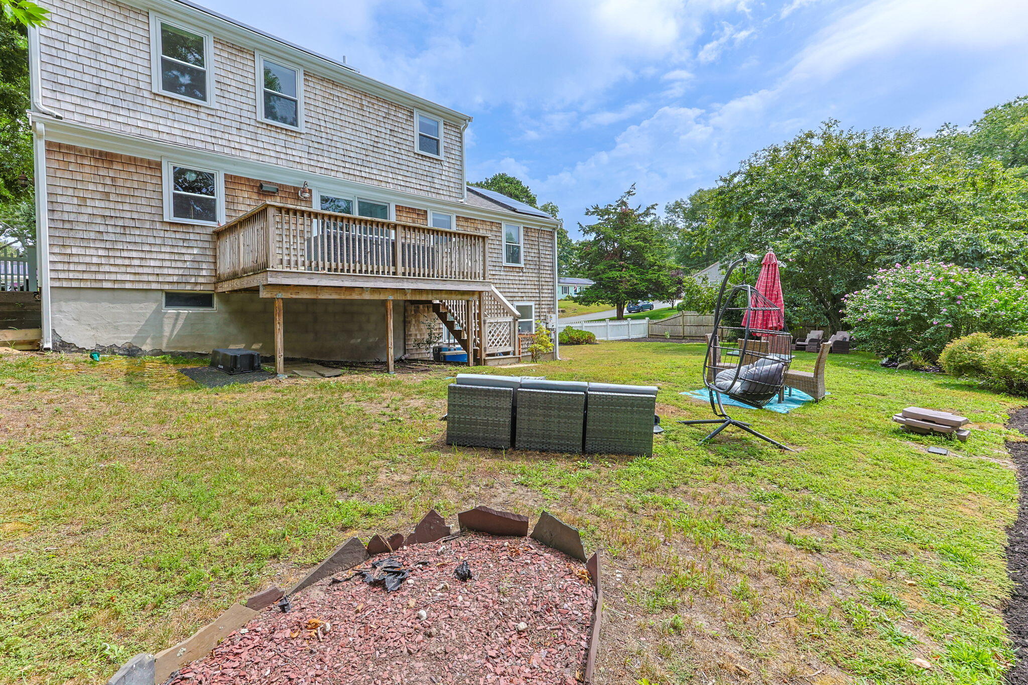 33 Lakefield Road Property Photo 32