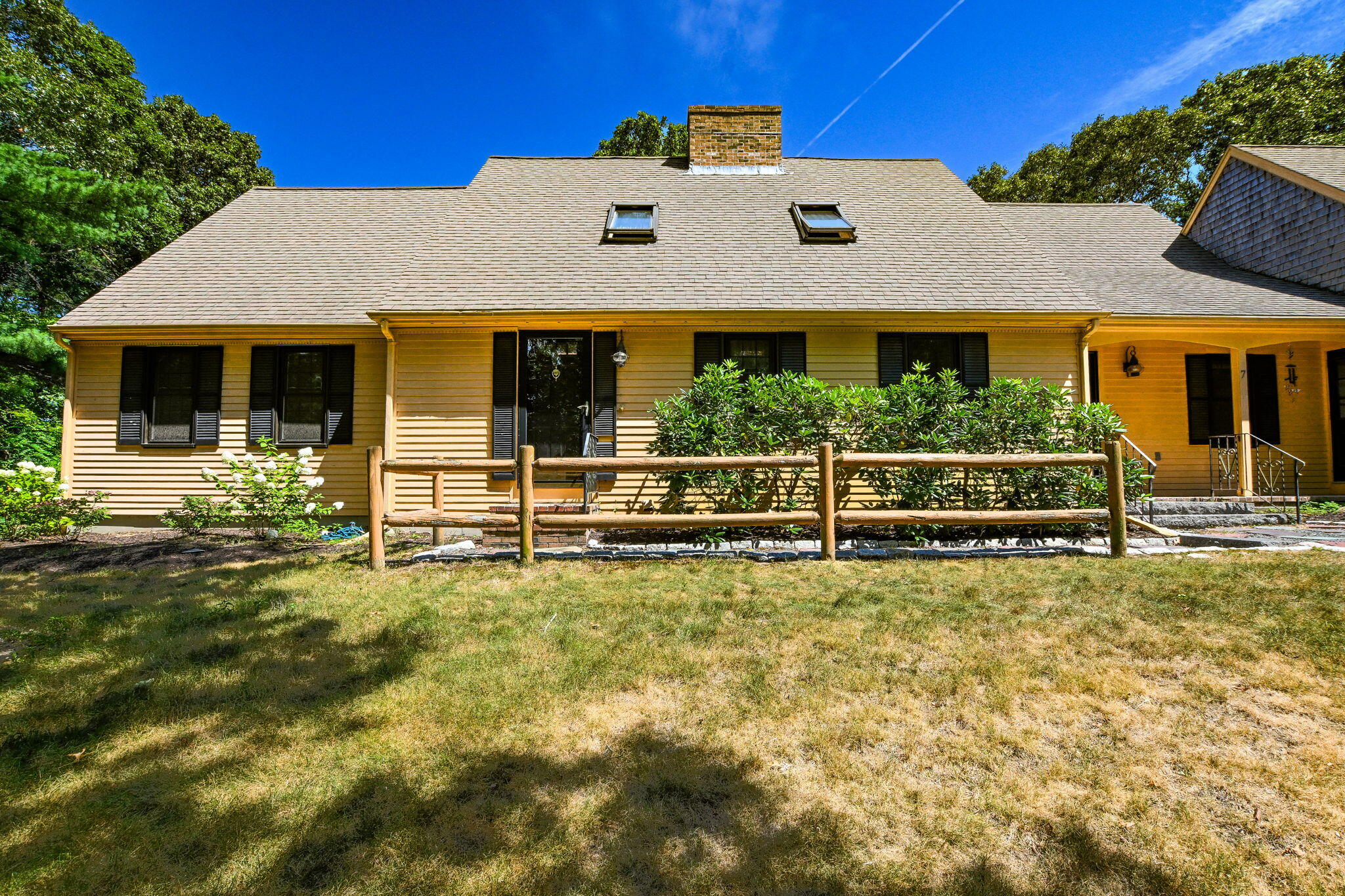 7 Village Drive Property Photo 1