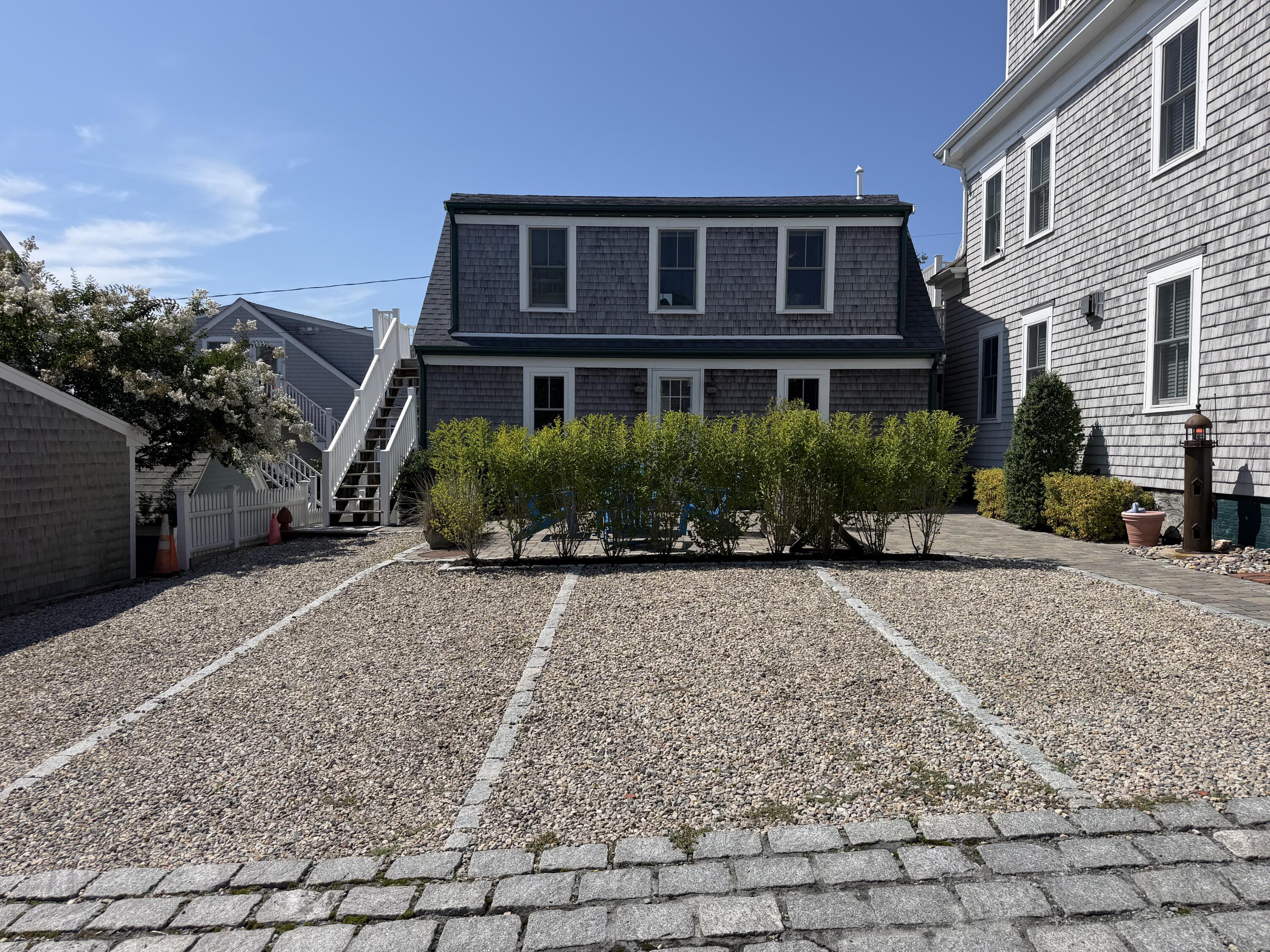 4 Conant Street Property Photo 7