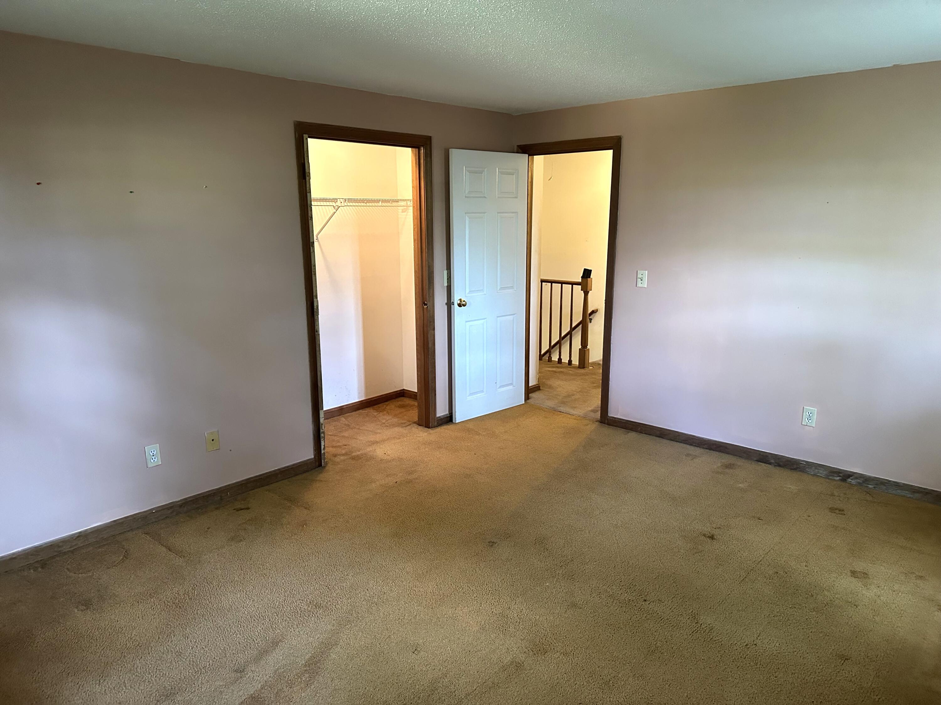 8 Deep Wood Drive Property Photo 16