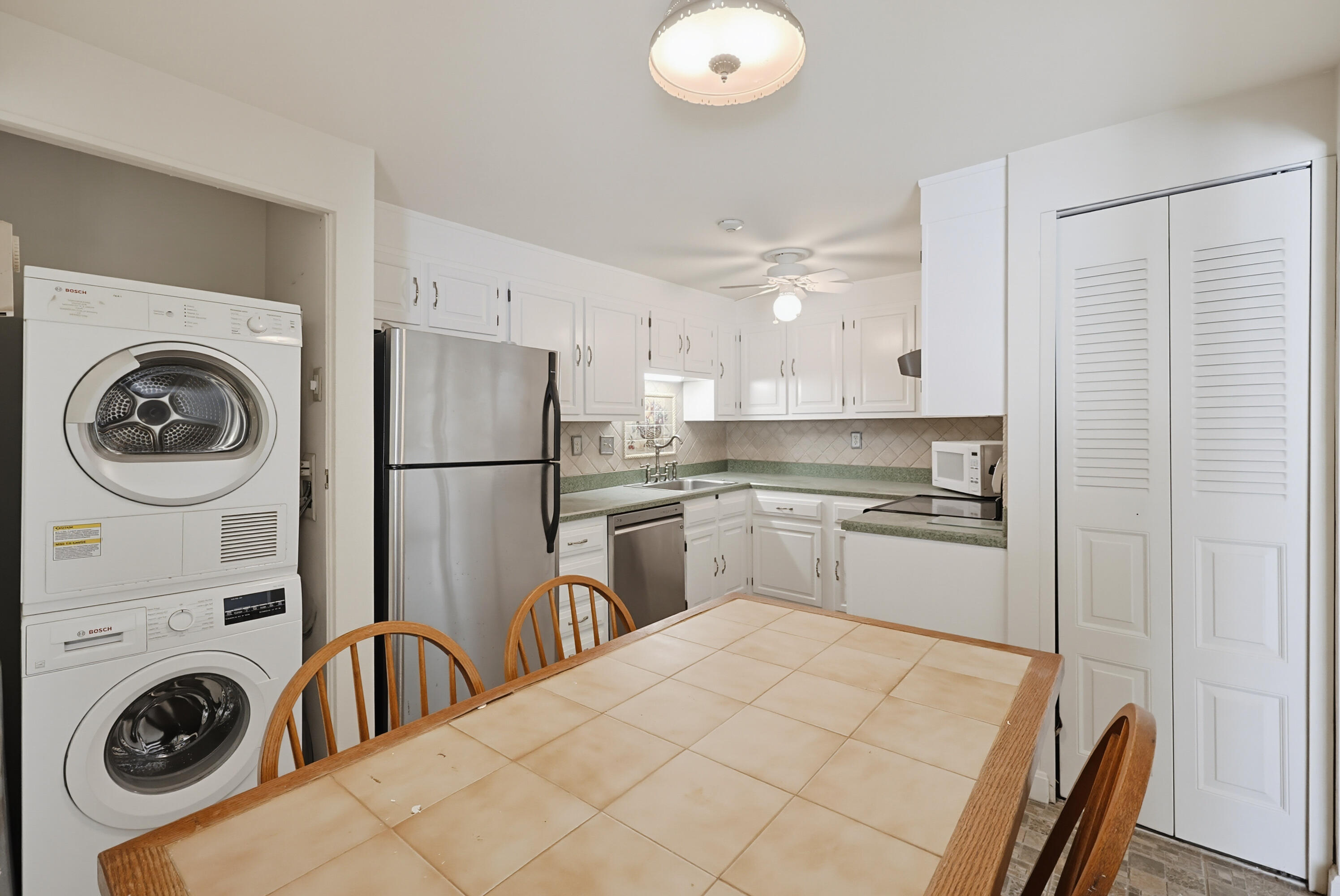 7 Highview Drive Unit 7 Property Photo 8