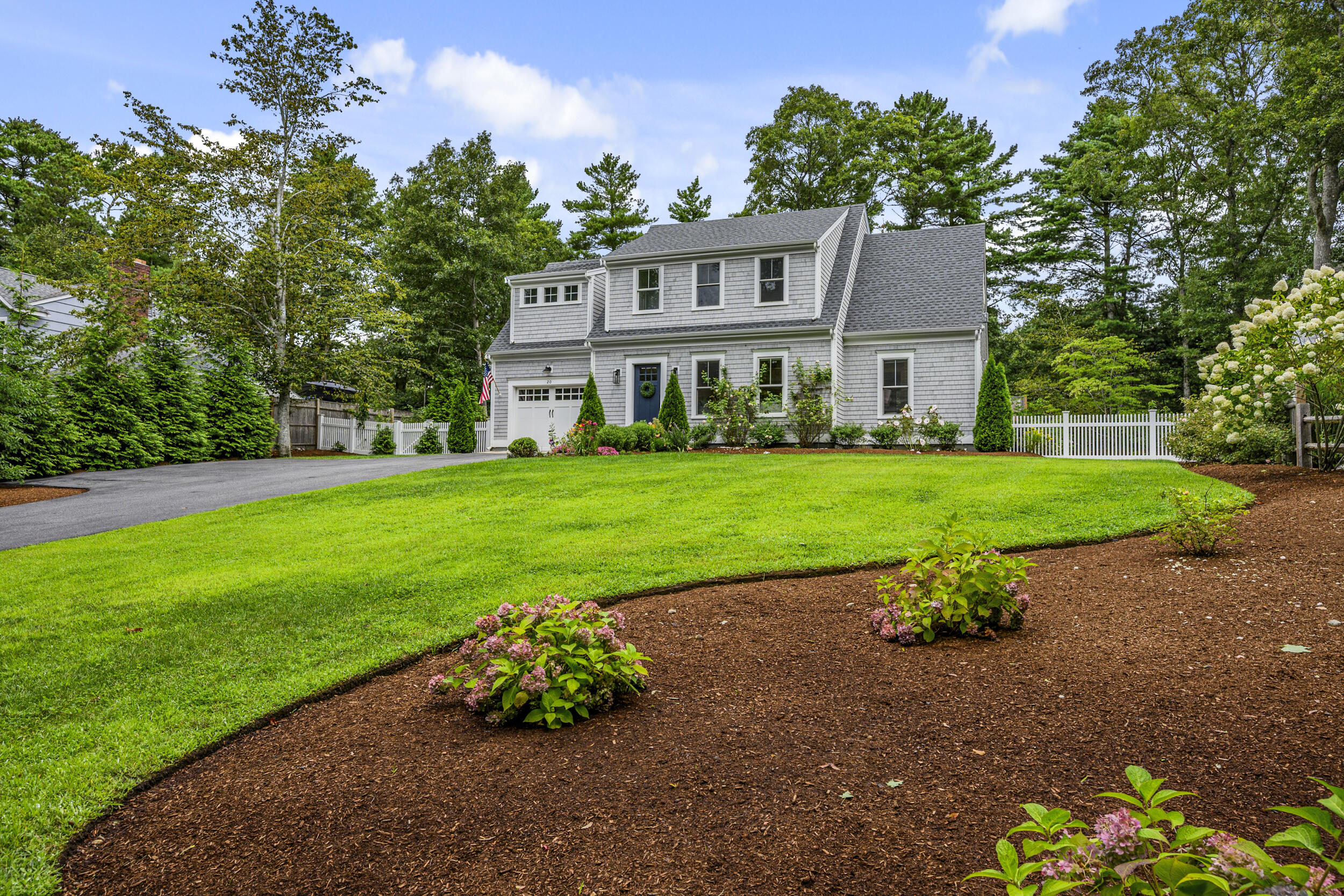 20 Wedgewood Drive Property Photo 1