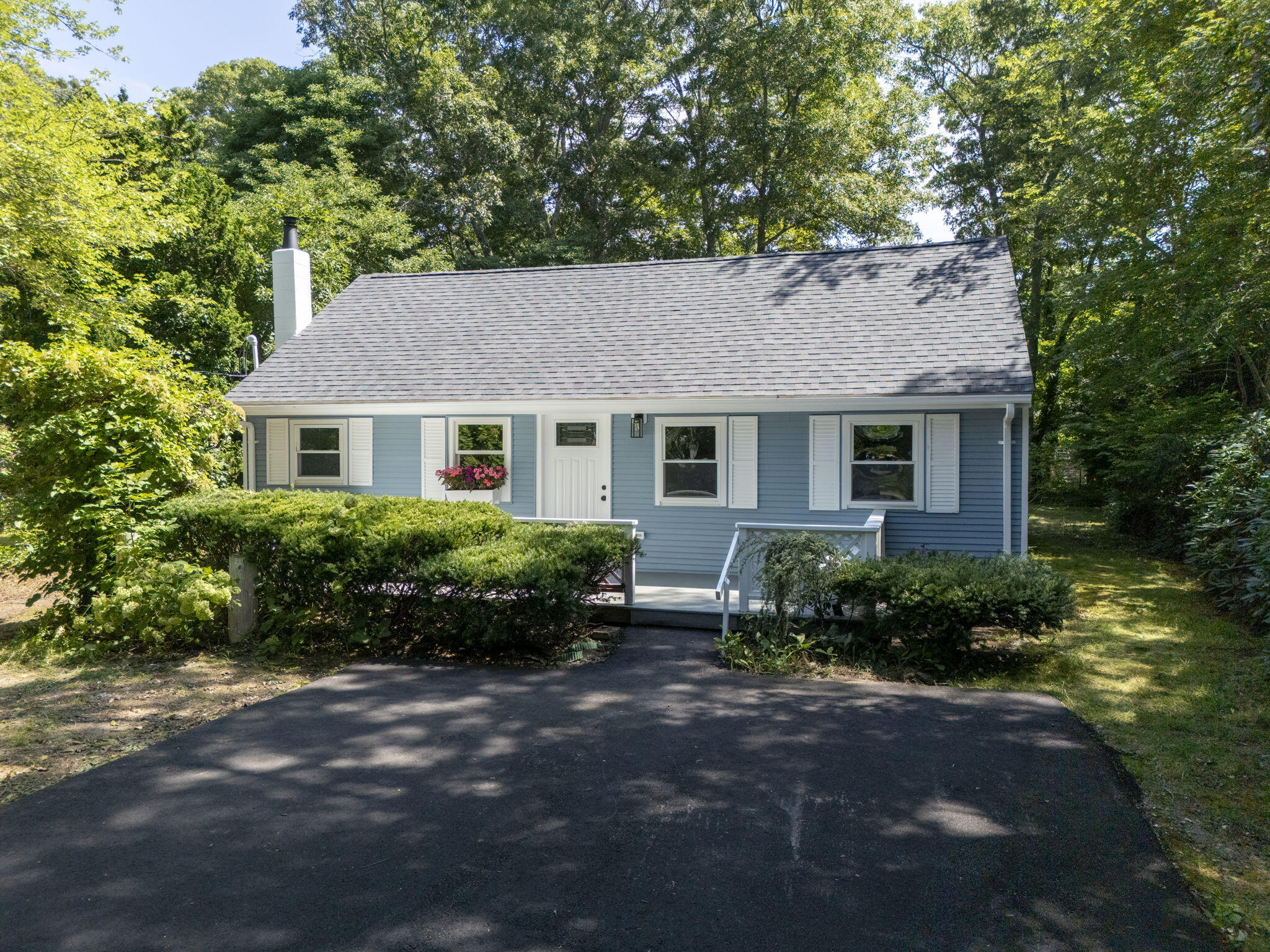 46 Lake Shore Drive Property Photo 1