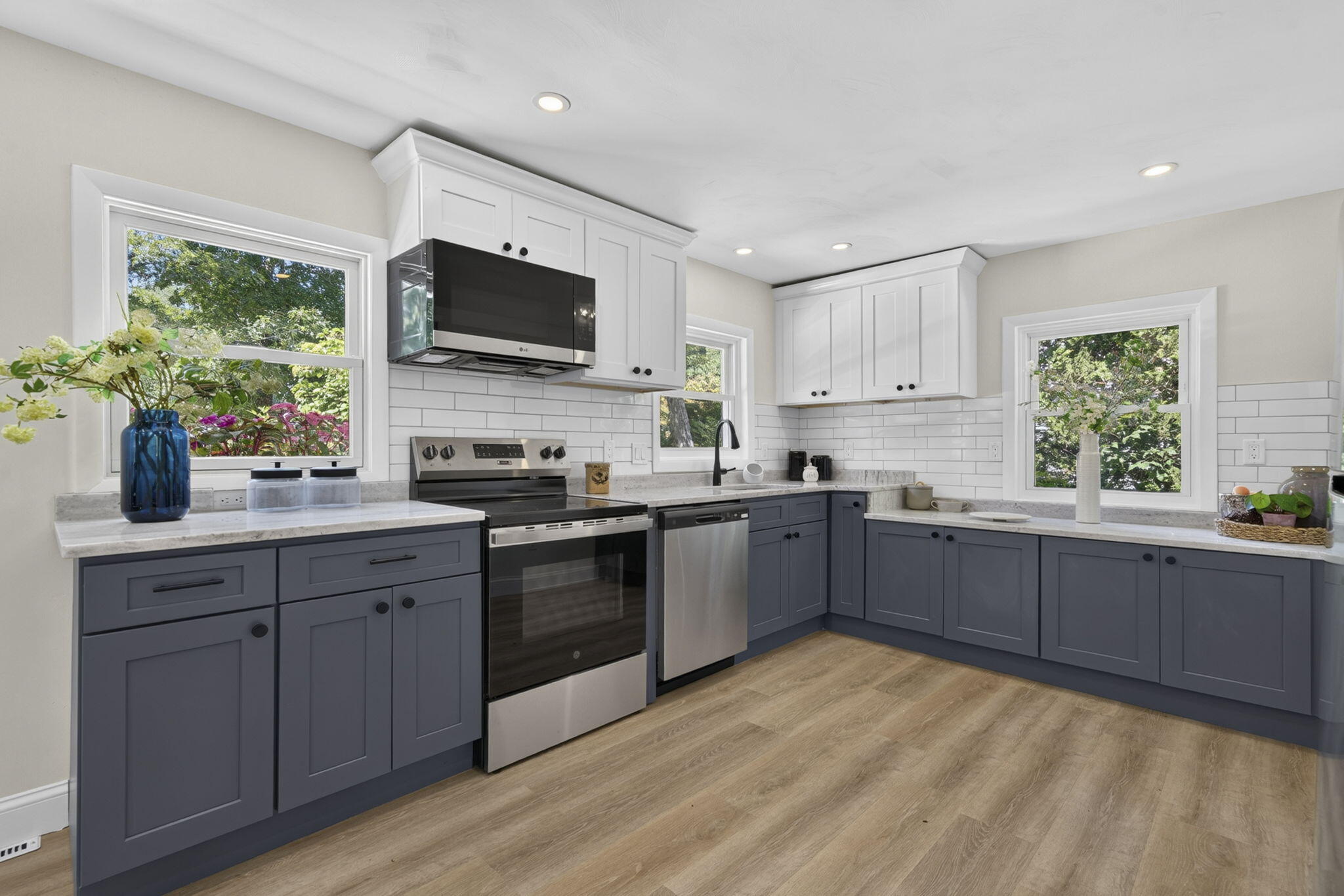 46 Lake Shore Drive Property Photo 2