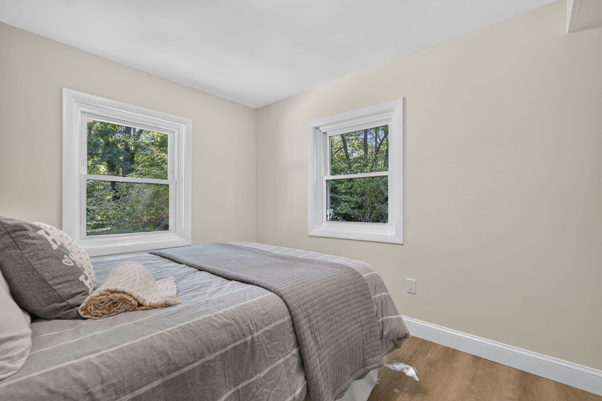 46 Lake Shore Drive Property Photo 12