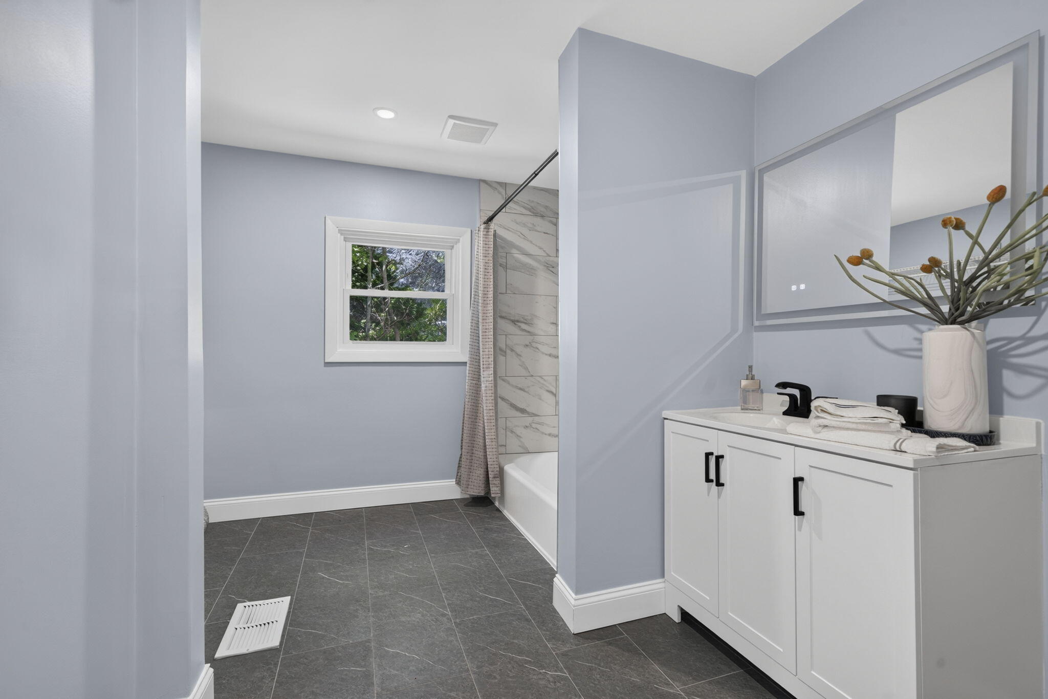 46 Lake Shore Drive Property Photo 16