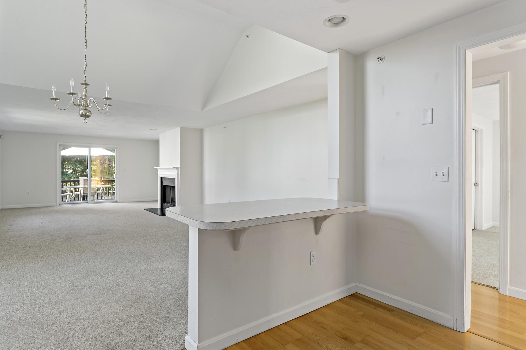 125 Leisure Green Drive N Property Photo 10
