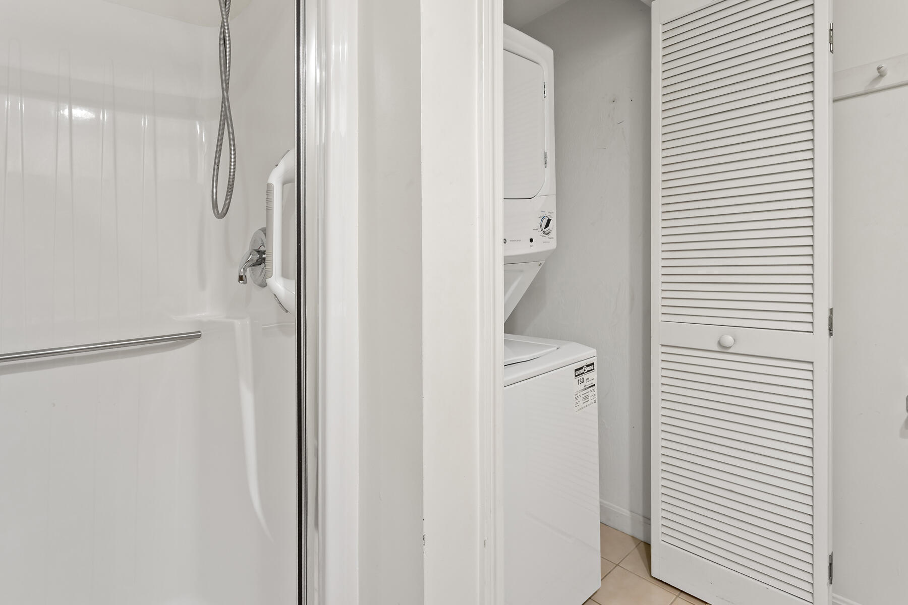 125 Leisure Green Drive N Property Photo 15