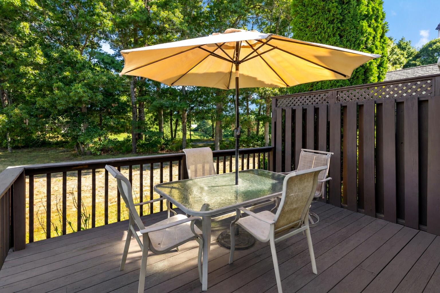 125 Leisure Green Drive N Property Photo 21