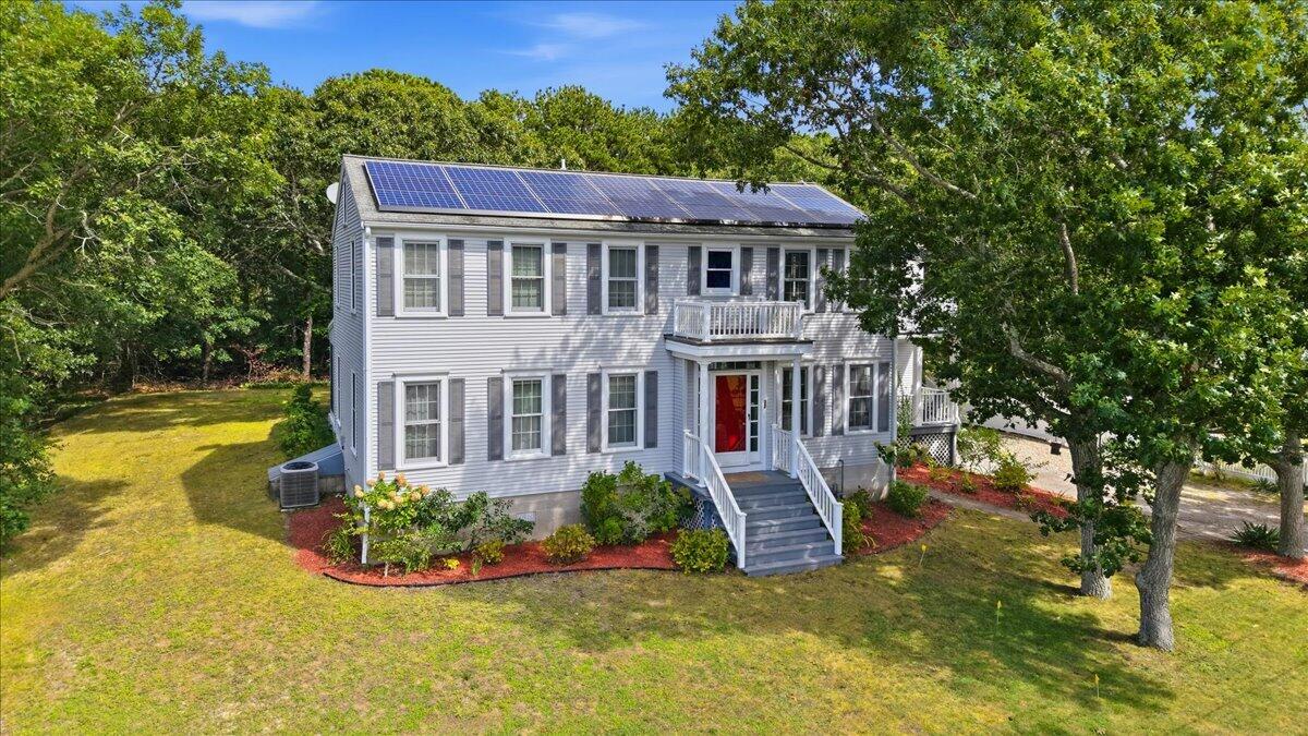 32 NIAGARA Lane Property Photo 1