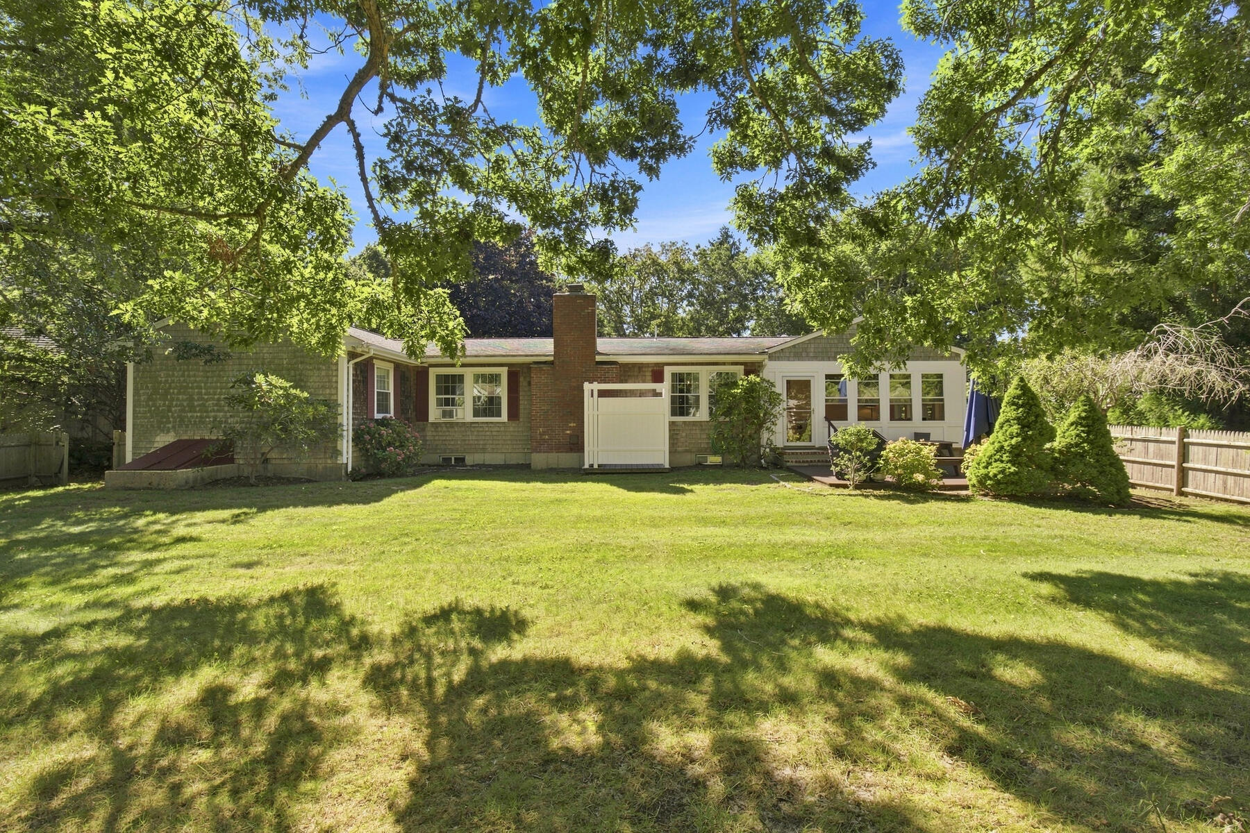 14 Elm Lane Property Photo 28